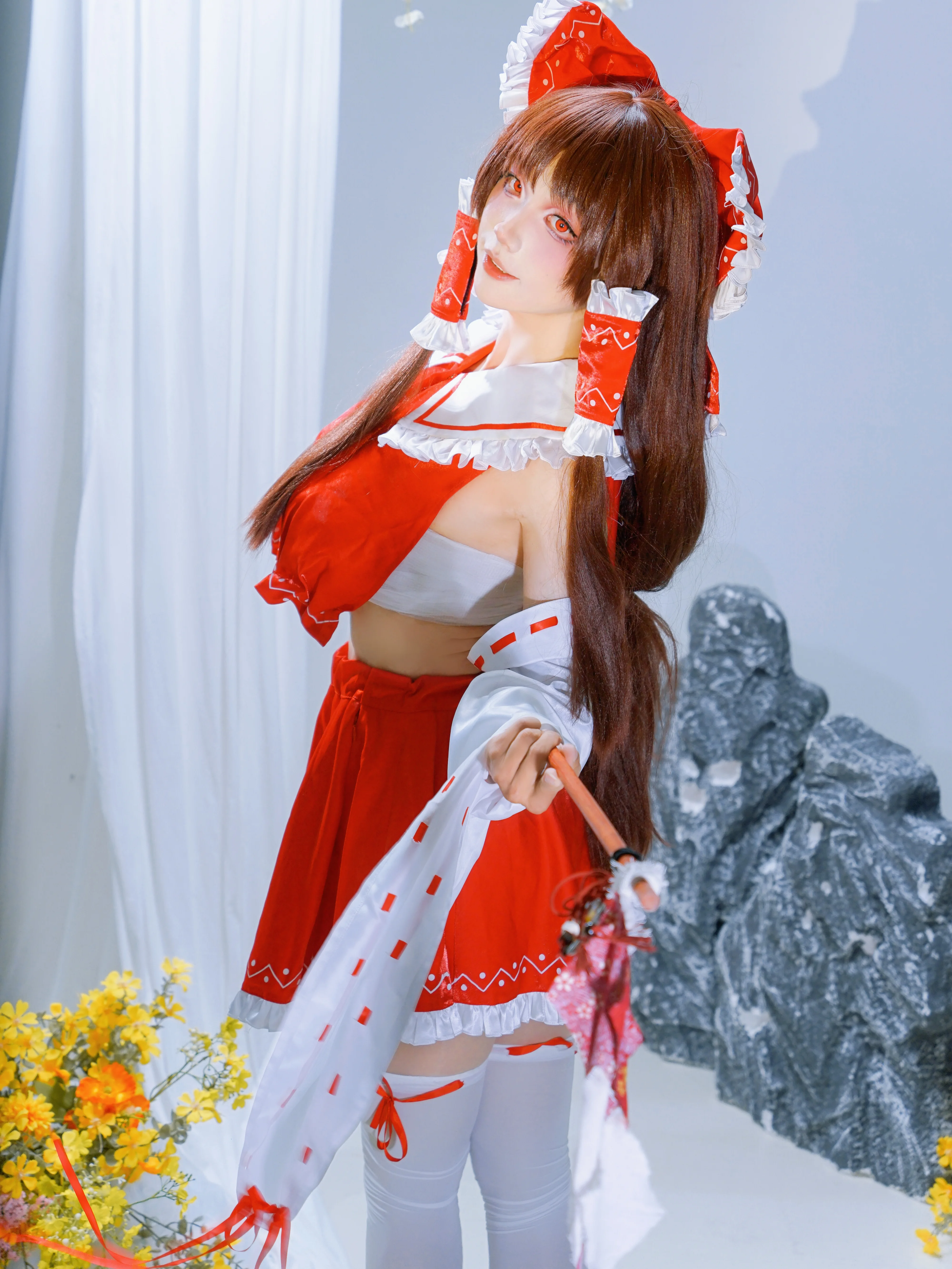 【博麗霊夢コスプレ】紅白巫女の日常、この装備の防御力は合格点？