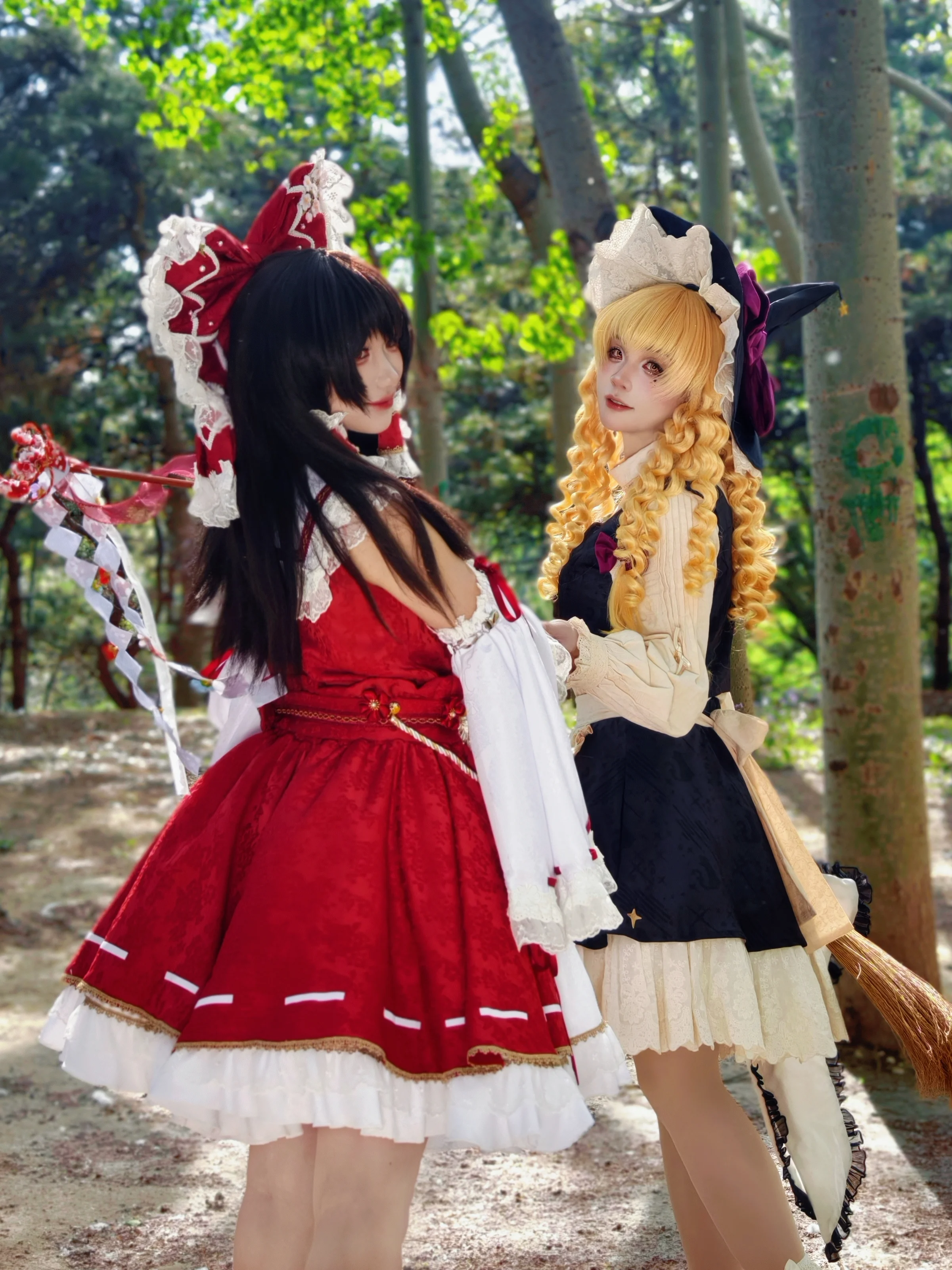 【霧雨魔理沙 コスプレ】東方Project主人公グループ春の散策ロケ - 3 枚目