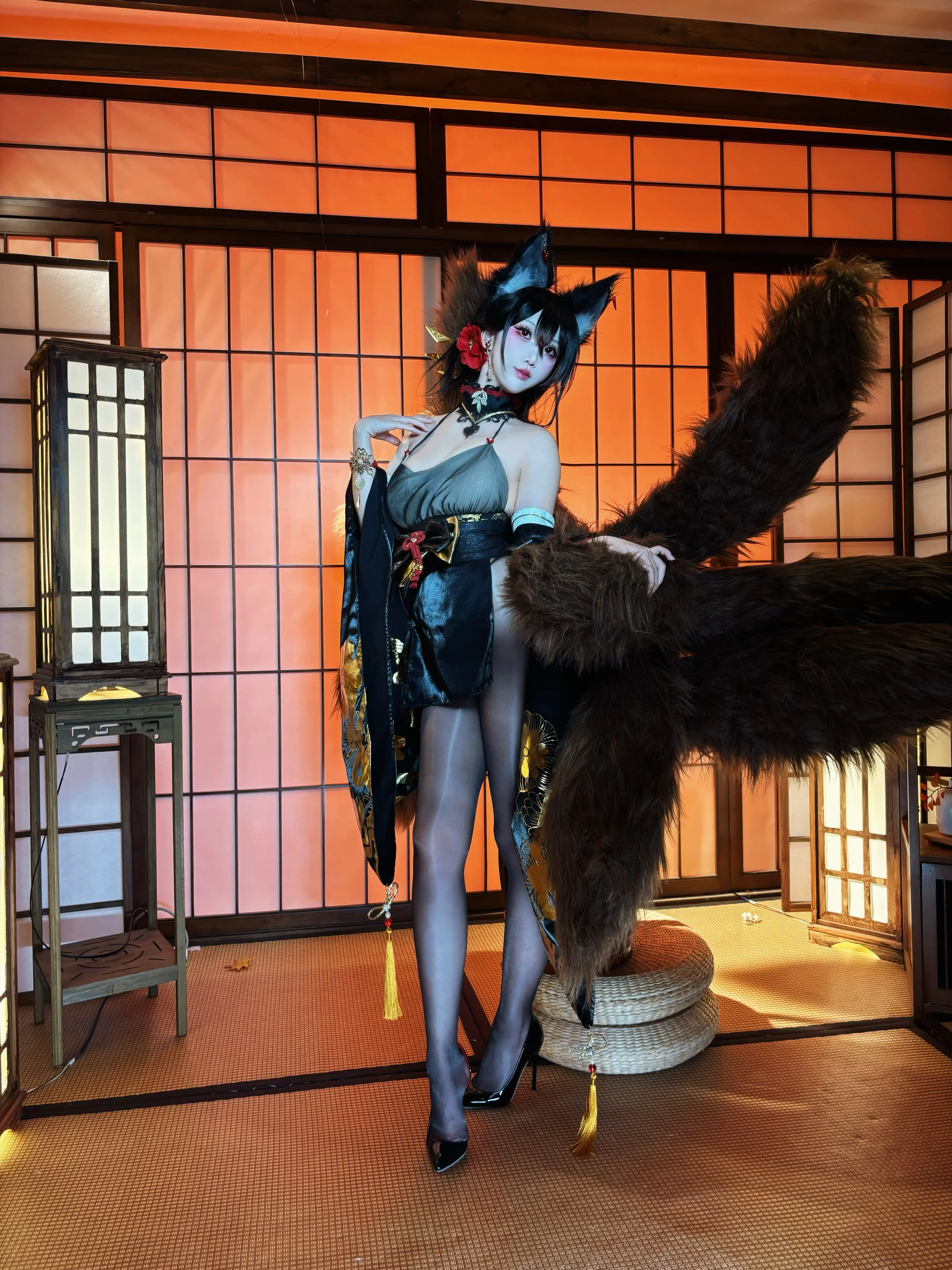【鳉cos】碧蓝航线近江狐影，和风夜色中的一抹红 - 第 2 张