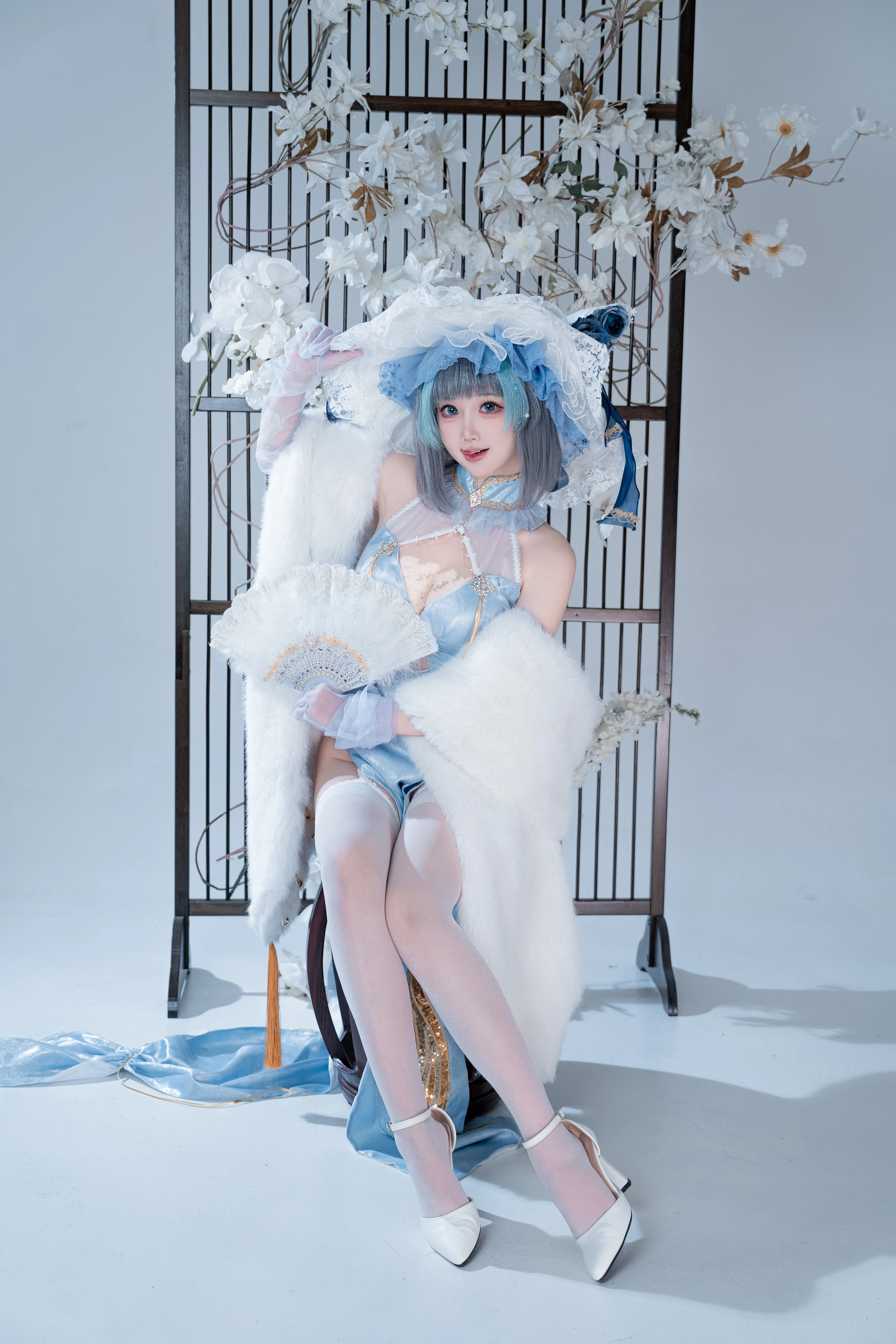 【柴郡cos】碧藍航線的藍白旗袍，優雅與俏皮我全都要 - 第 3 張