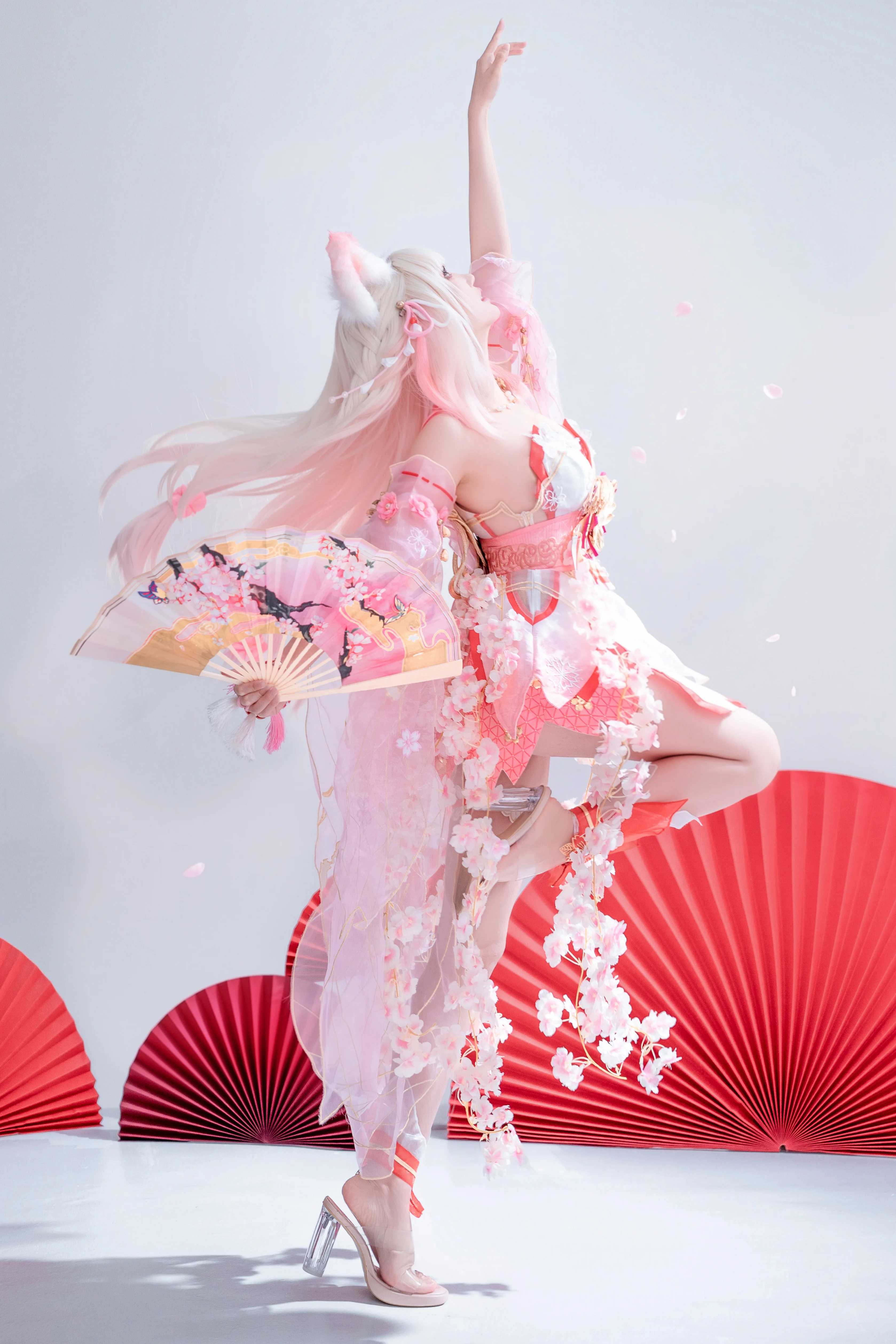 【胡桃cos】永劫无间里的樱花狐妖，轻盈起舞
