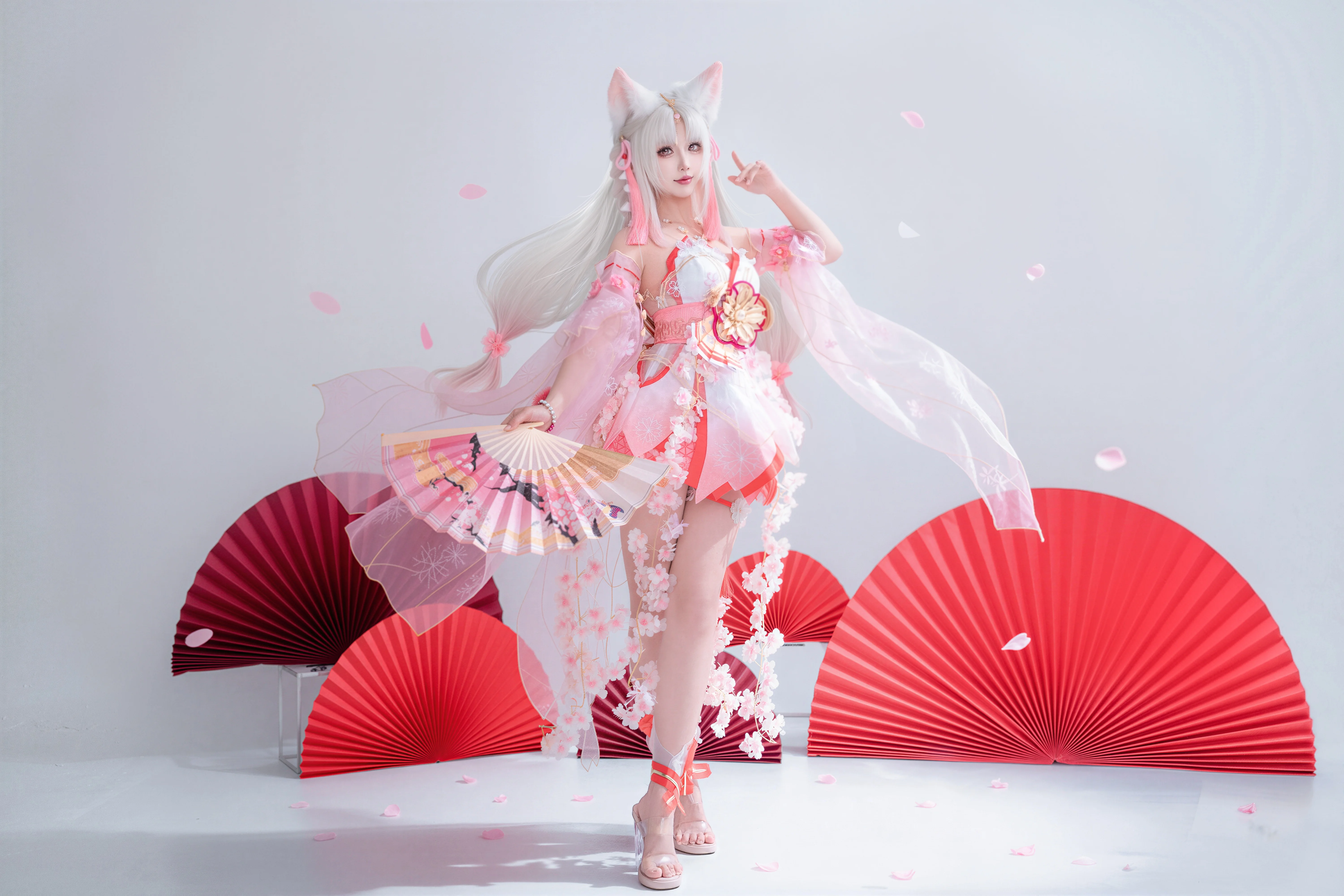 【胡桃cos】永劫无间里的樱花狐妖，轻盈起舞 - 第 3 张