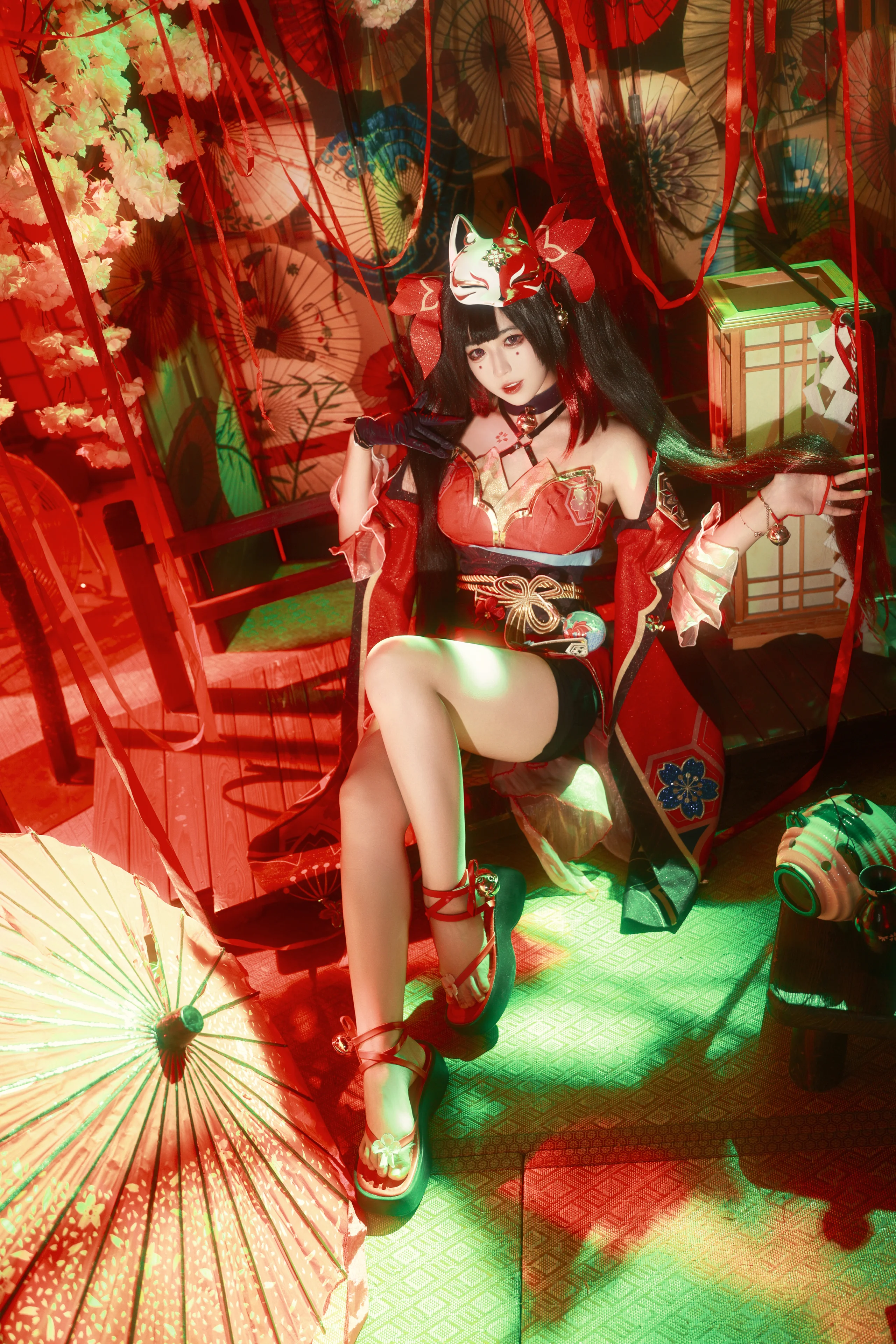 【欢愉cos】星穹铁道里的红绿碰撞，视觉张力拉满 - 第4张