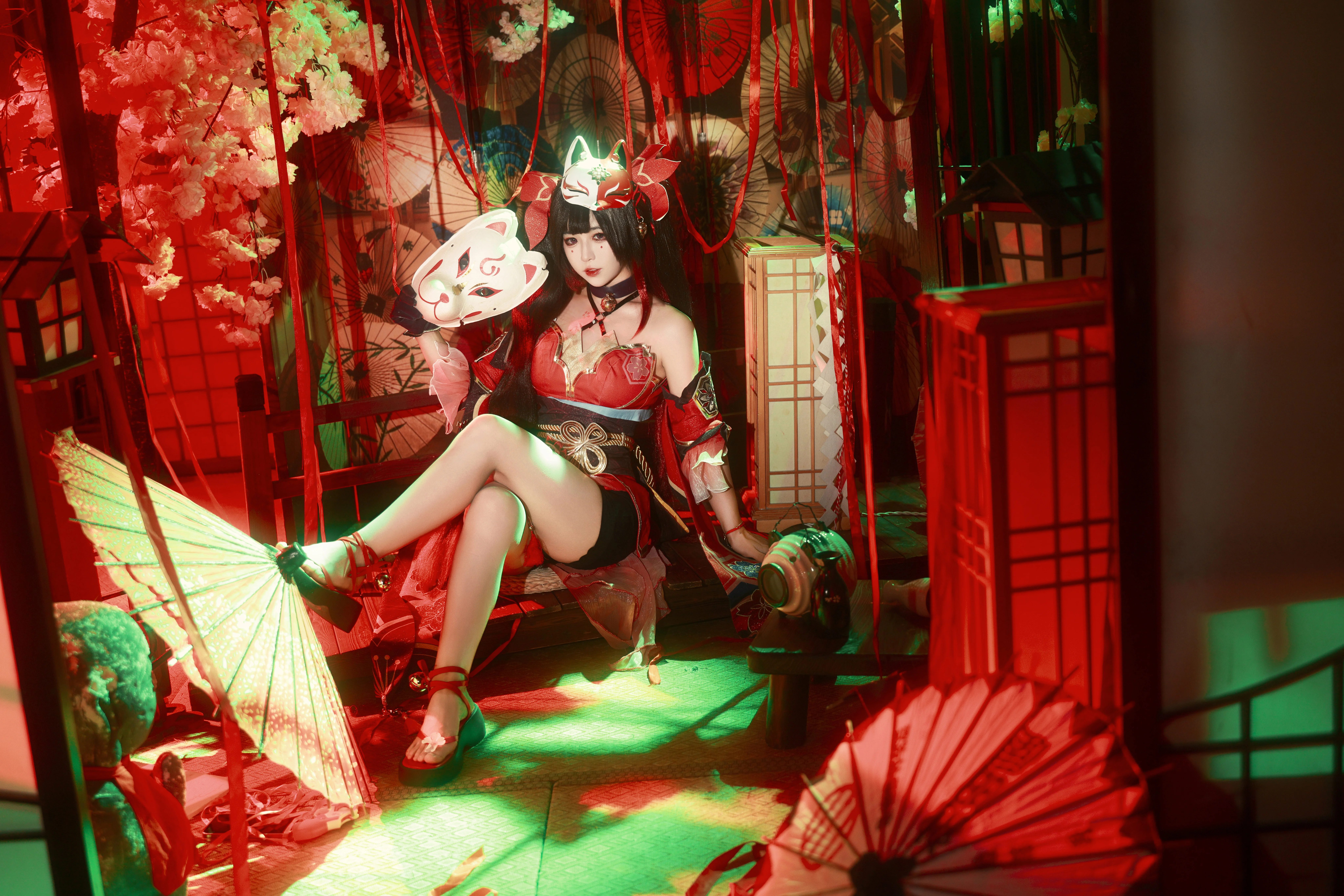 【欢愉cos】星穹铁道里的红绿碰撞，视觉张力拉满 - 第6张