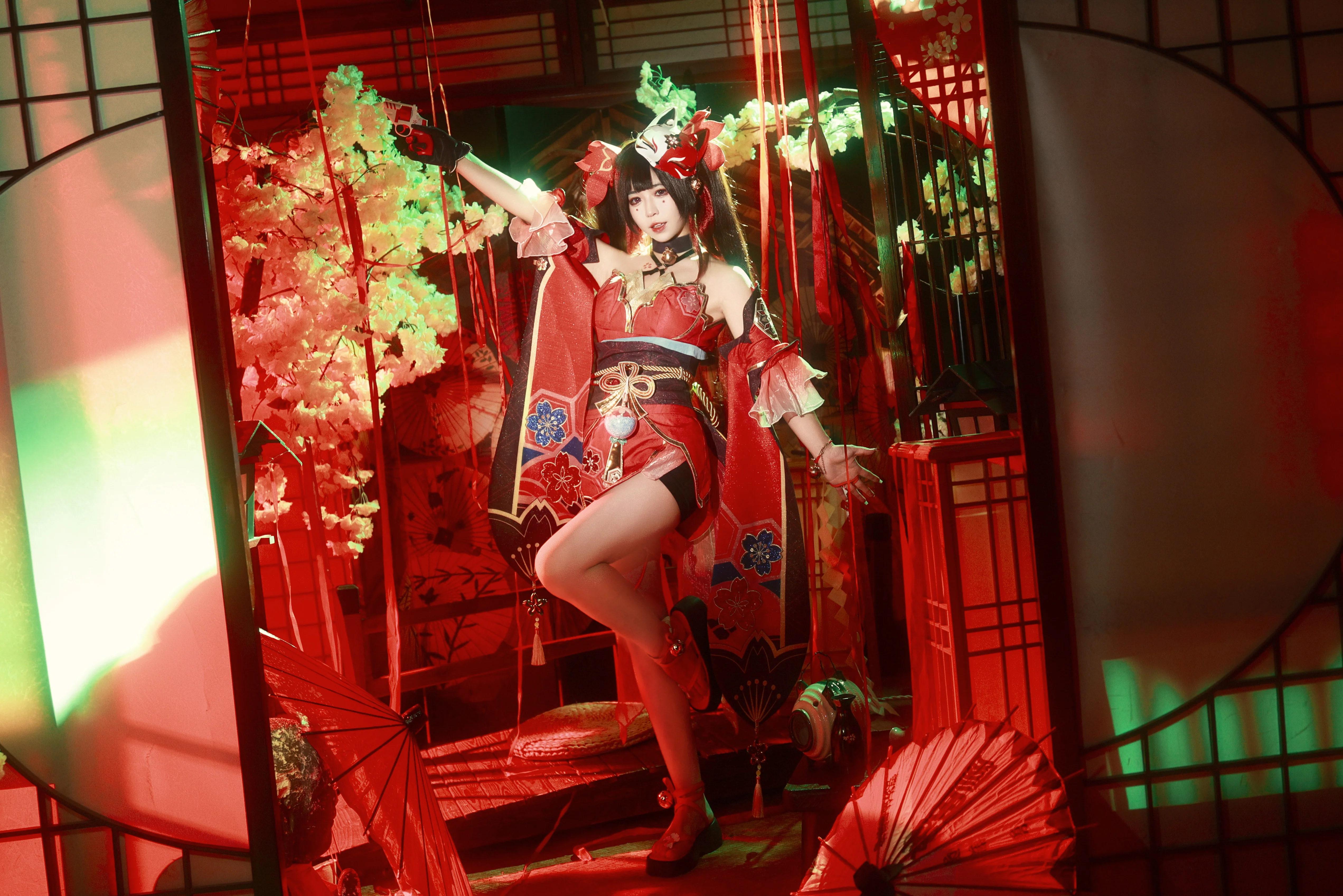 【欢愉cos】星穹铁道里的红绿碰撞，视觉张力拉满 - 第7张