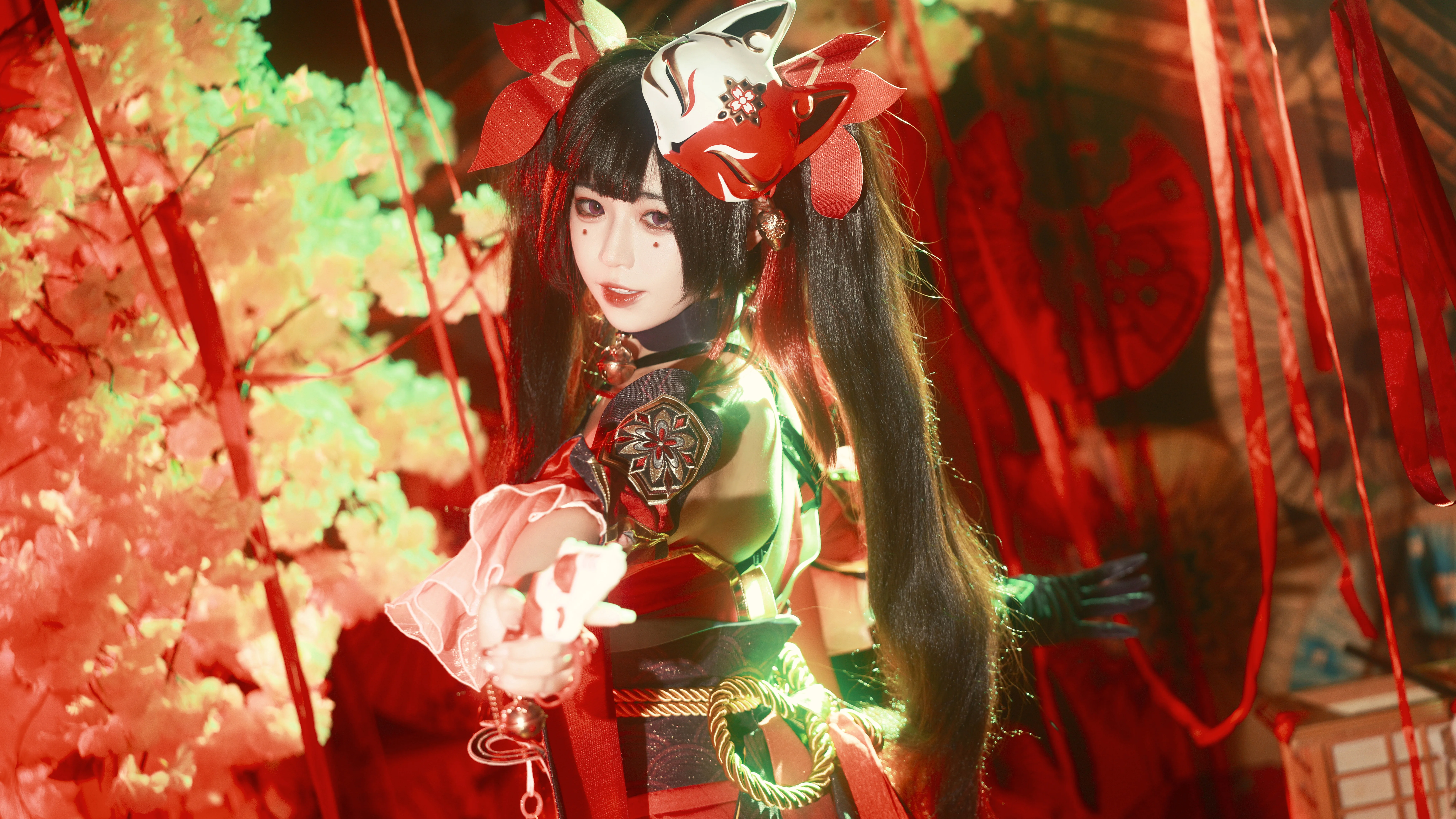 【欢愉cos】星穹铁道里的红绿碰撞，视觉张力拉满 - 第8张