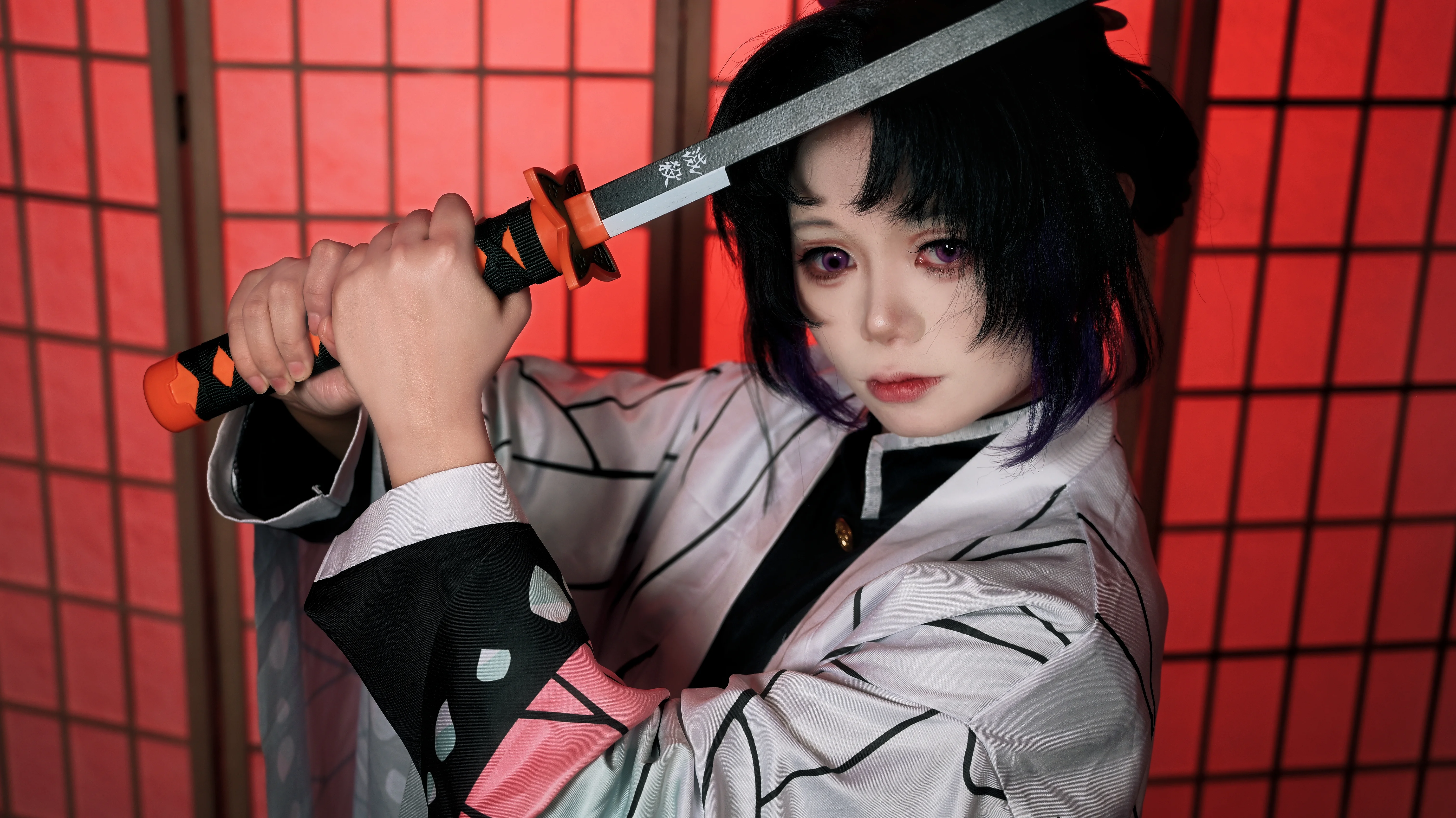 【蝴蝶忍cos】鬼灭之刃里的蝶之呼吸与和室光影 - 第 5 张