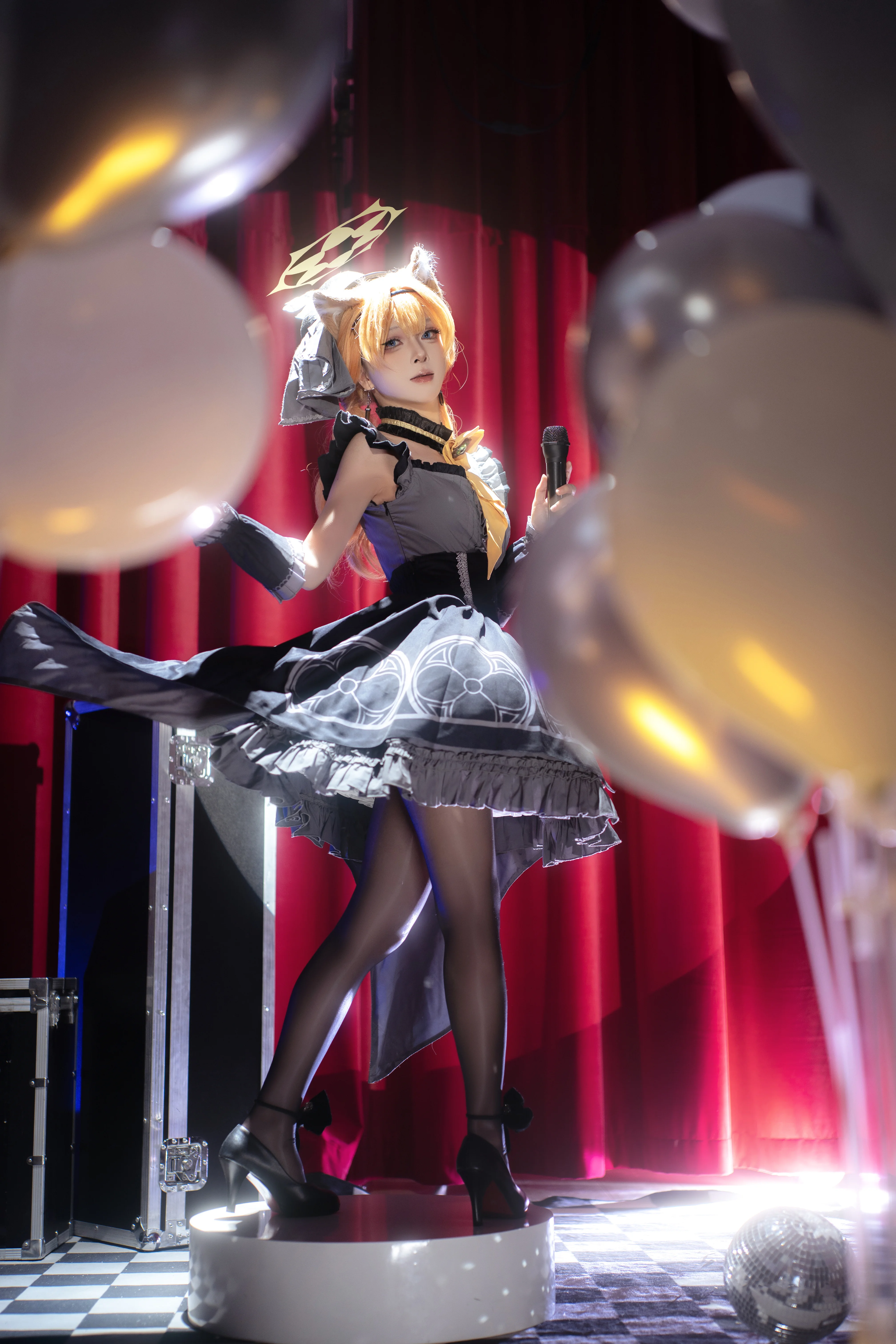 [Iochi Mari cosplay] Blue Archive Idol Moments on Stage - Image 4