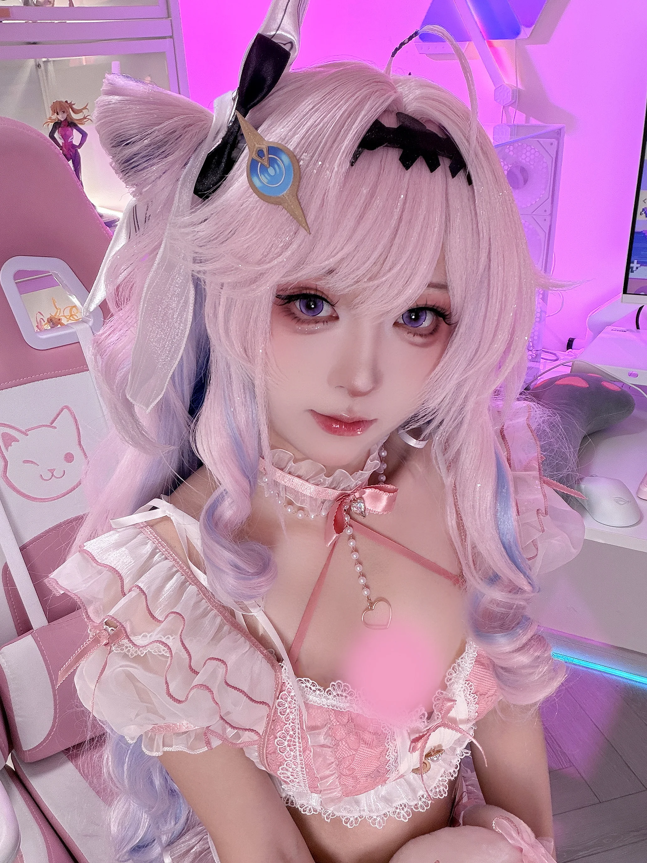 【達妮婭cos】malymoon的這套粉白搭配真的很絕