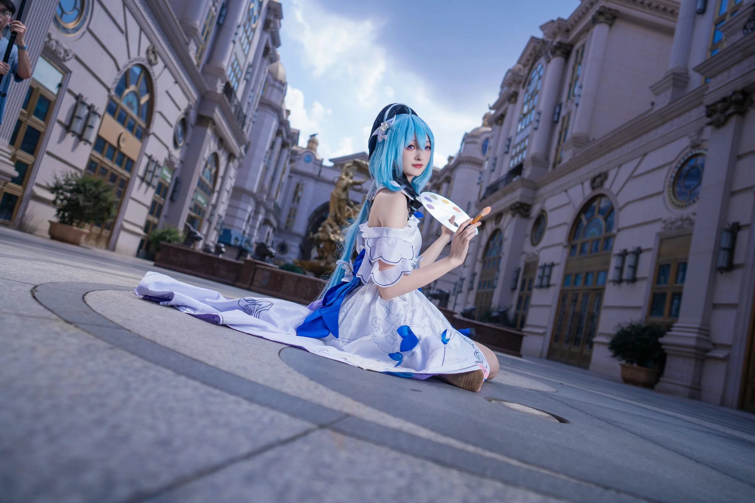 【グレーシュ コスプレ】崩壊 3rd、欧風建築のドームの下で筆を振るう - 3 枚目