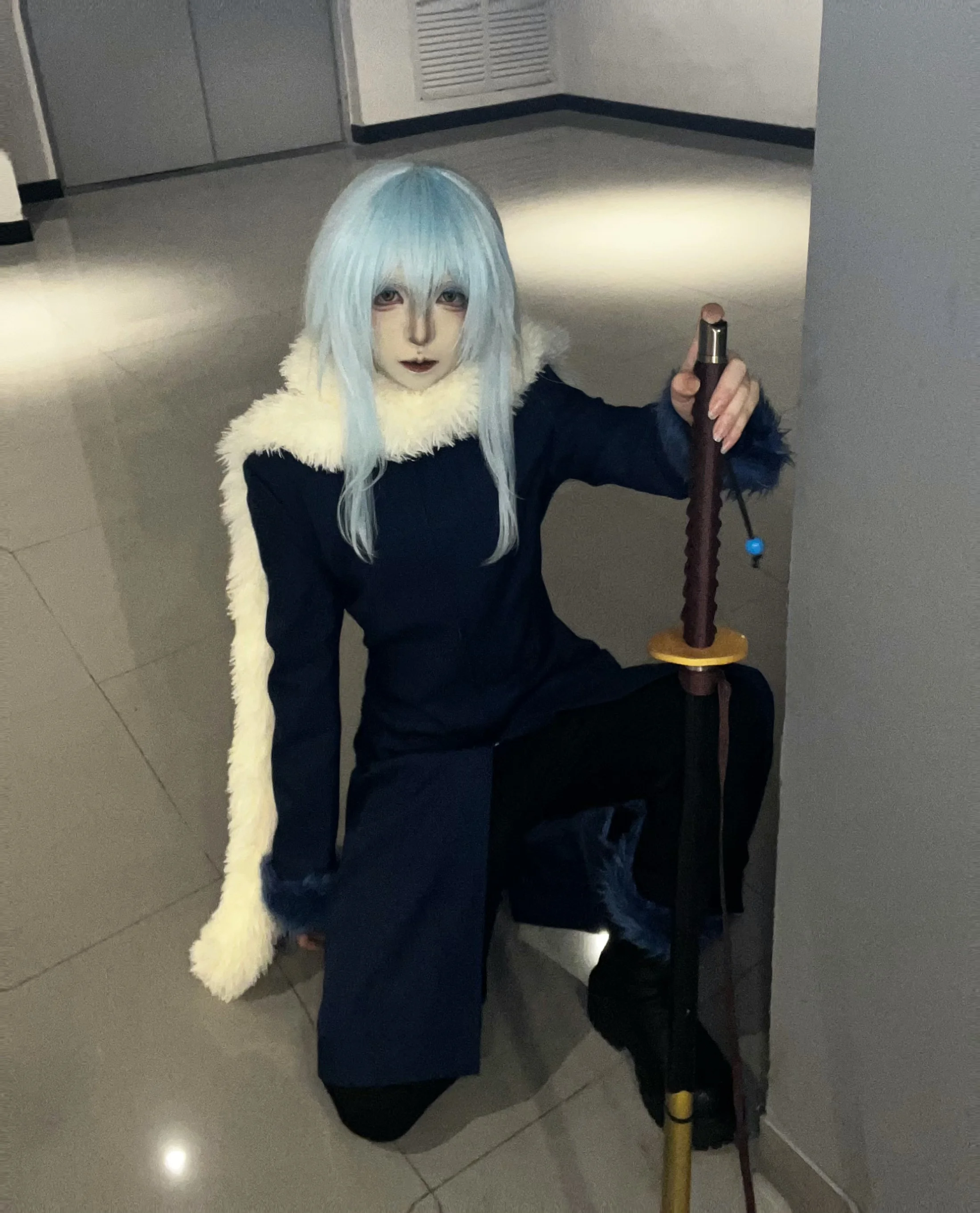 【利姆露cos】转生成为史莱姆，这次是冷色调的魔王姿态 - 第 1 张