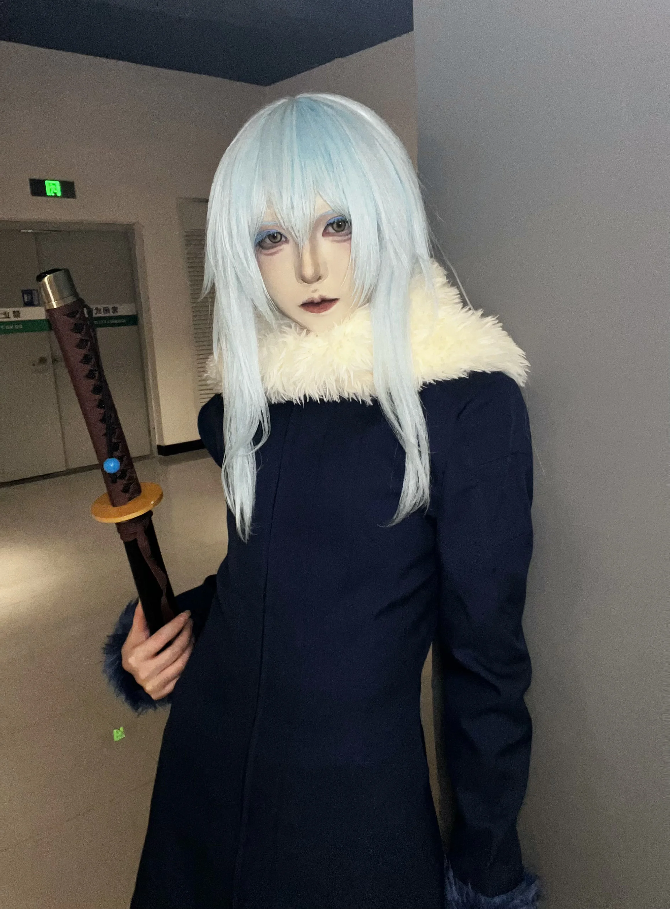 【利姆露cos】转生成为史莱姆，这次是冷色调的魔王姿态 - 第 2 张
