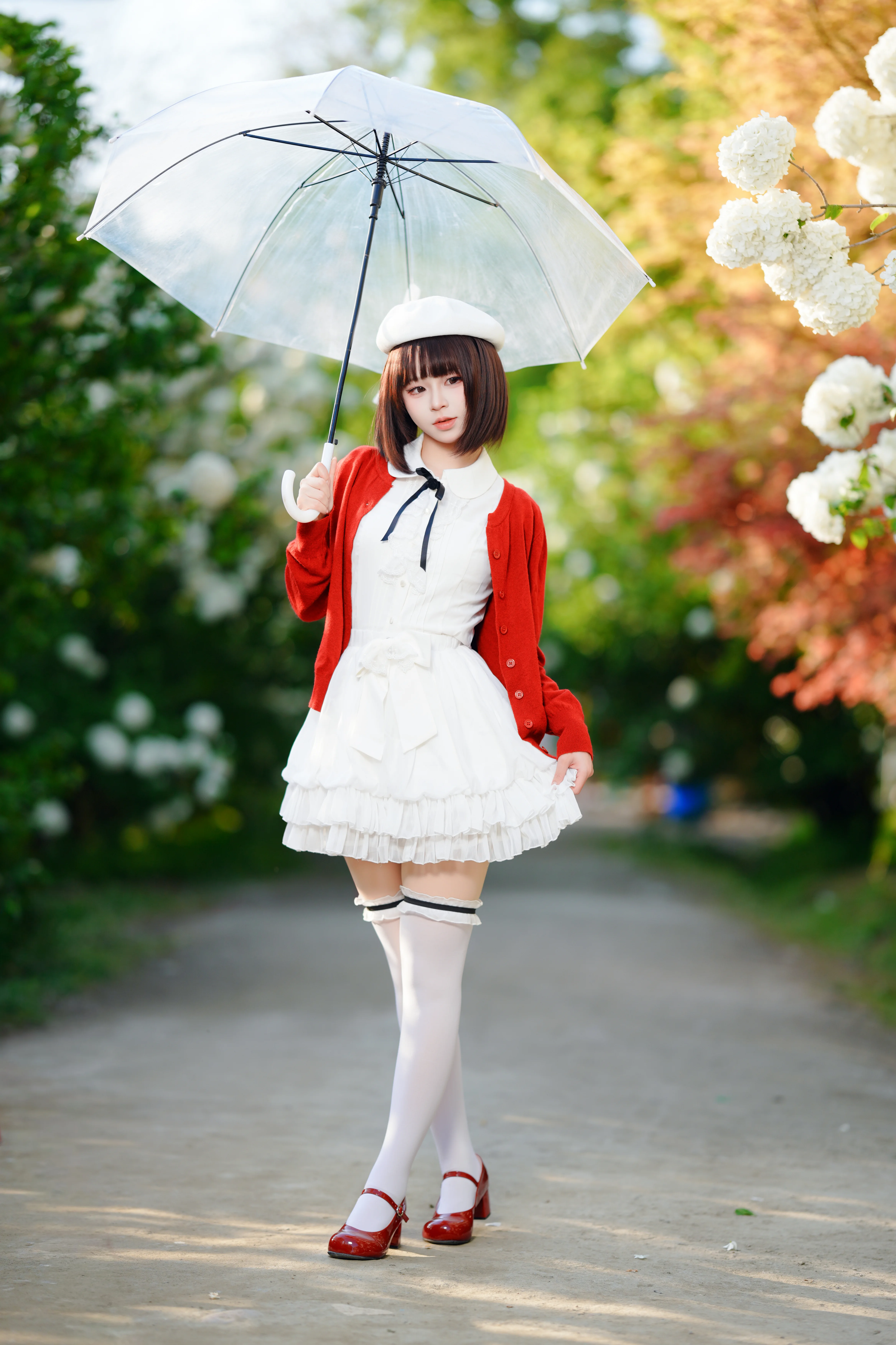 [Megumi Kato Cosplay] A Fairytale Moment in the Endless Summer Hydrangea Sea - Image 12