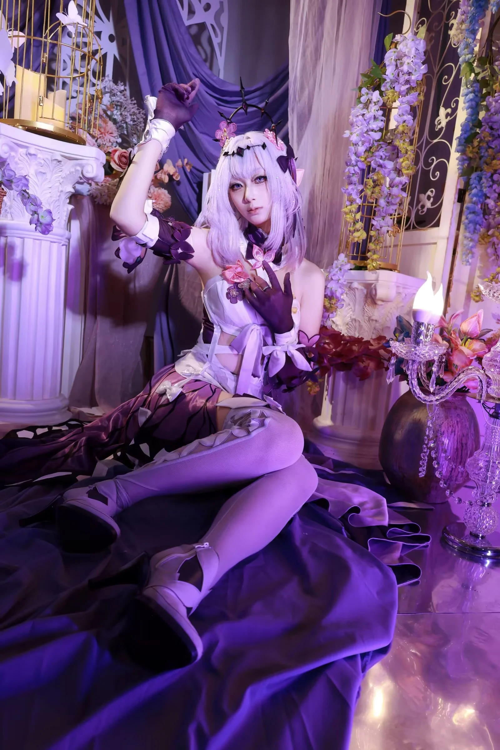 紫藤花与水晶灯下的镰刀少女 - 第 3 张