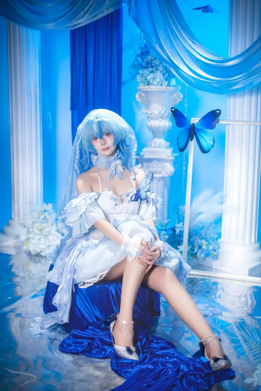 Trying Different Cosplay Styles: Which Side Is the Real Me?