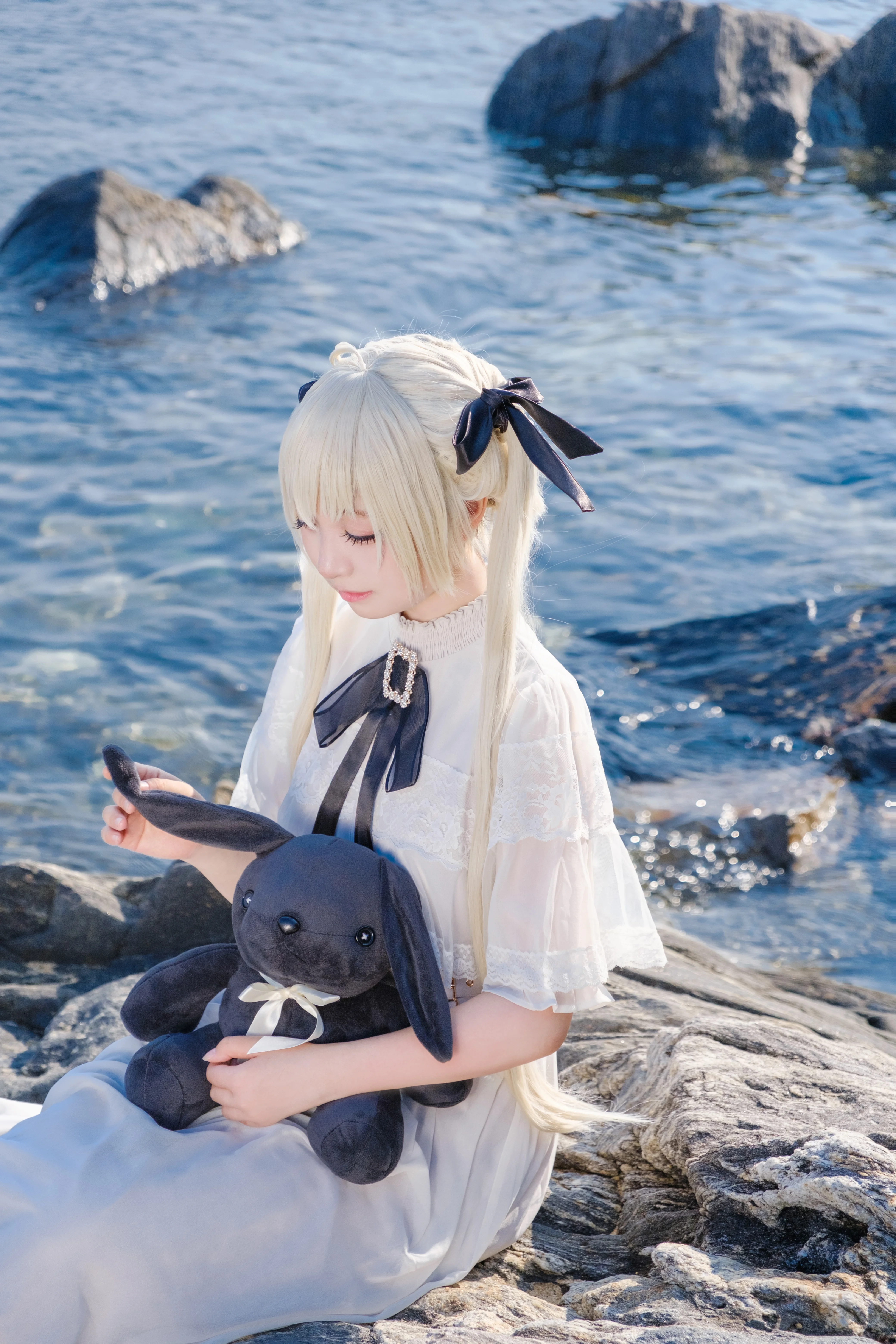 【春日野穹cos】缘分的天空海边正片，黑兔与白裙的夏日回忆 - 第 2 张