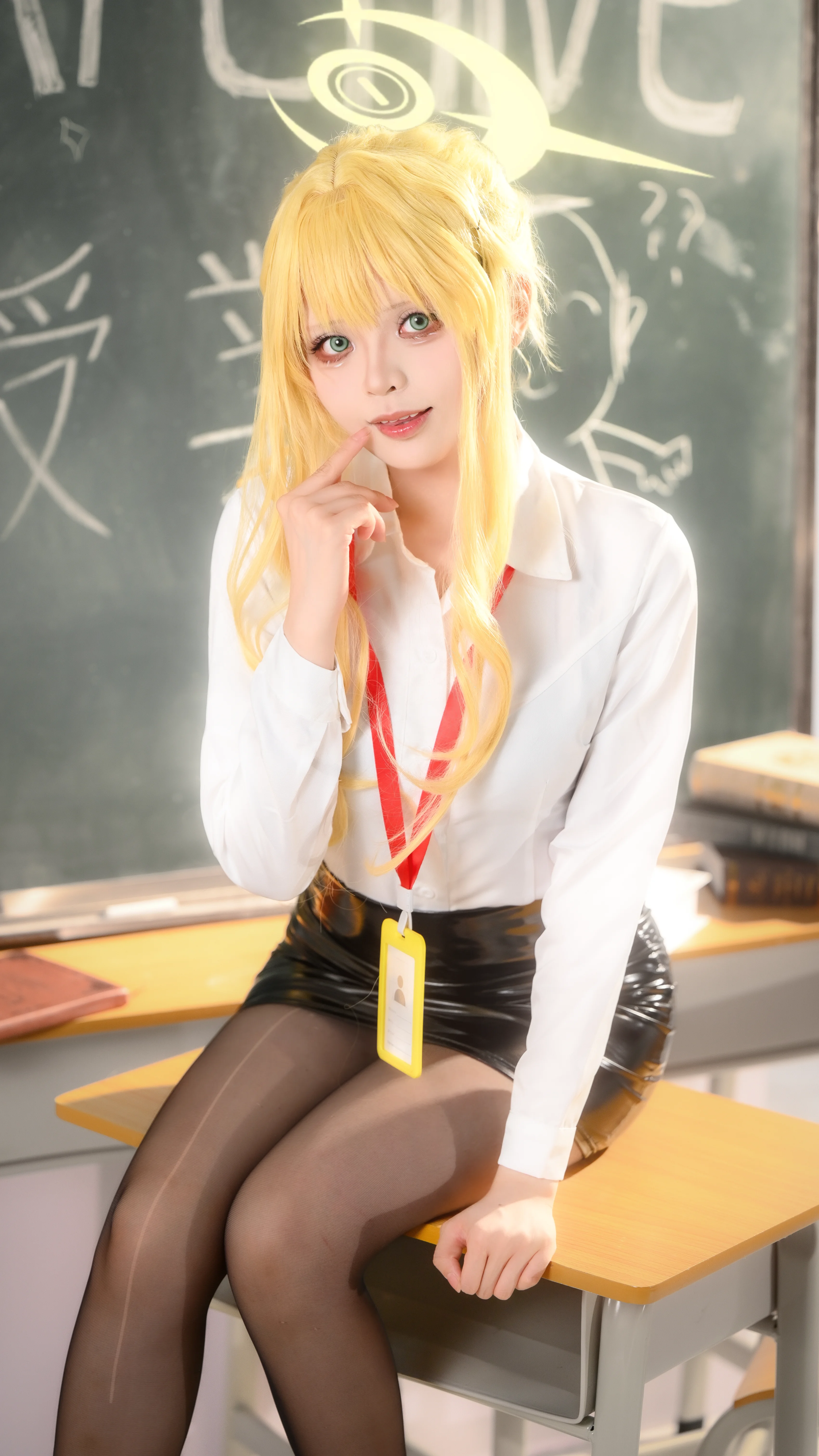 【笑面教授cos】还原蔚蓝档案中的OL制服美学 - 第 3 张