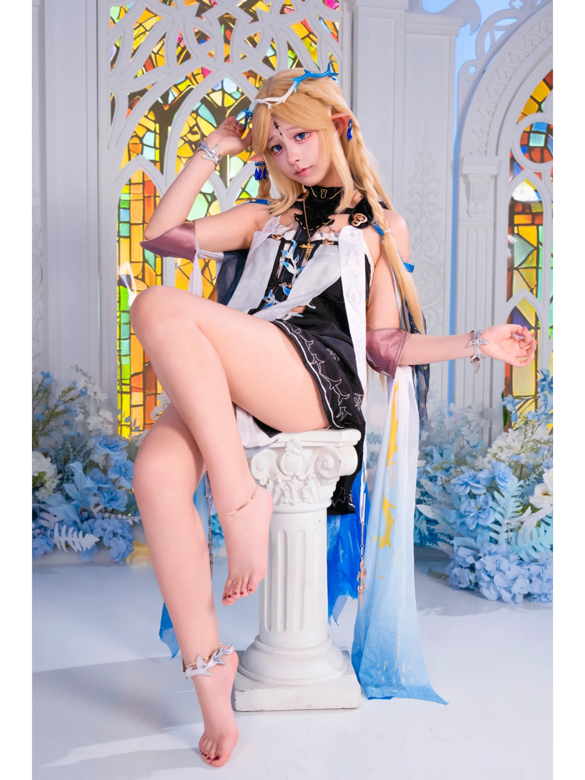 【カルテジア コスプレ】鳴潮の聖女、大剣を手にする瞬間 - 3 枚目