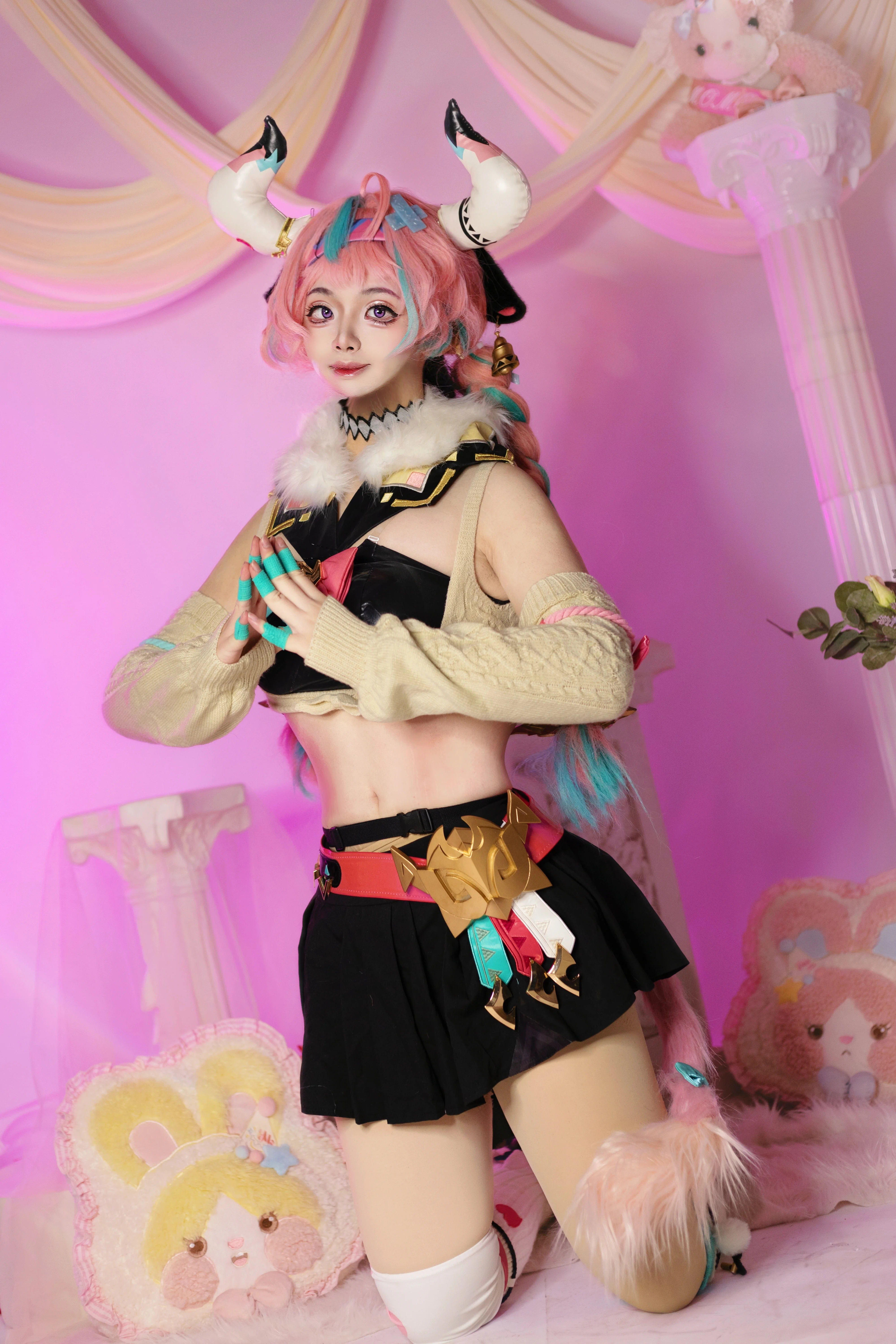 【瓦雷莎cos】在粉色的梦境中捕捉原神的灵动