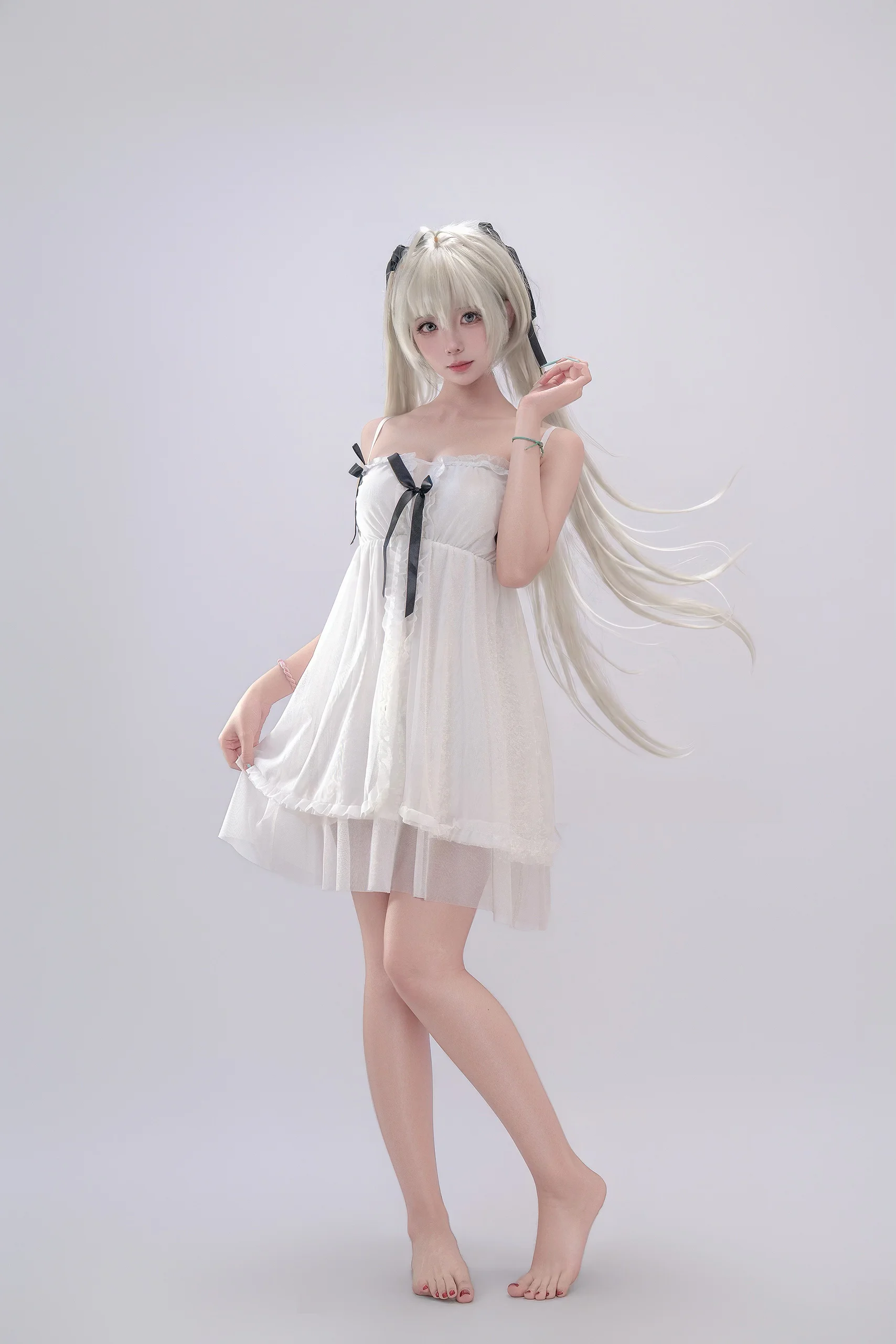 【春日野穹 コスプレ】ヨスガノソラ、白いチュールのドレスとツインテールの日常
