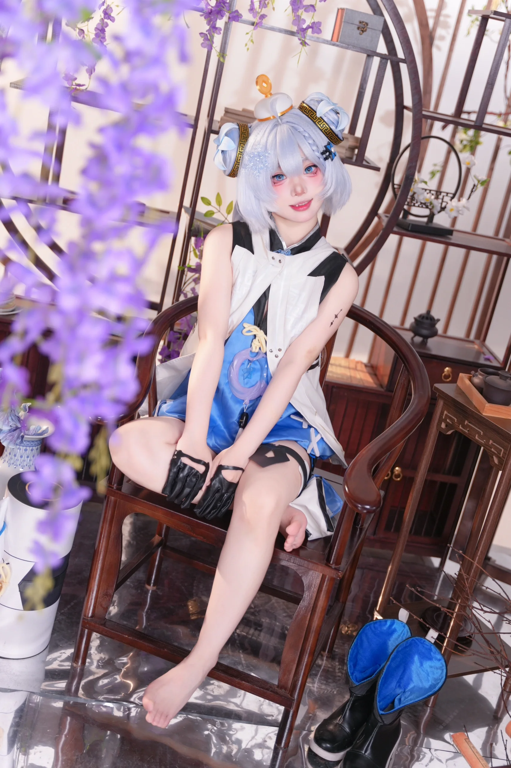 【釉瑚コスプレ】鳴潮のお茶目な少女 - 2 枚目