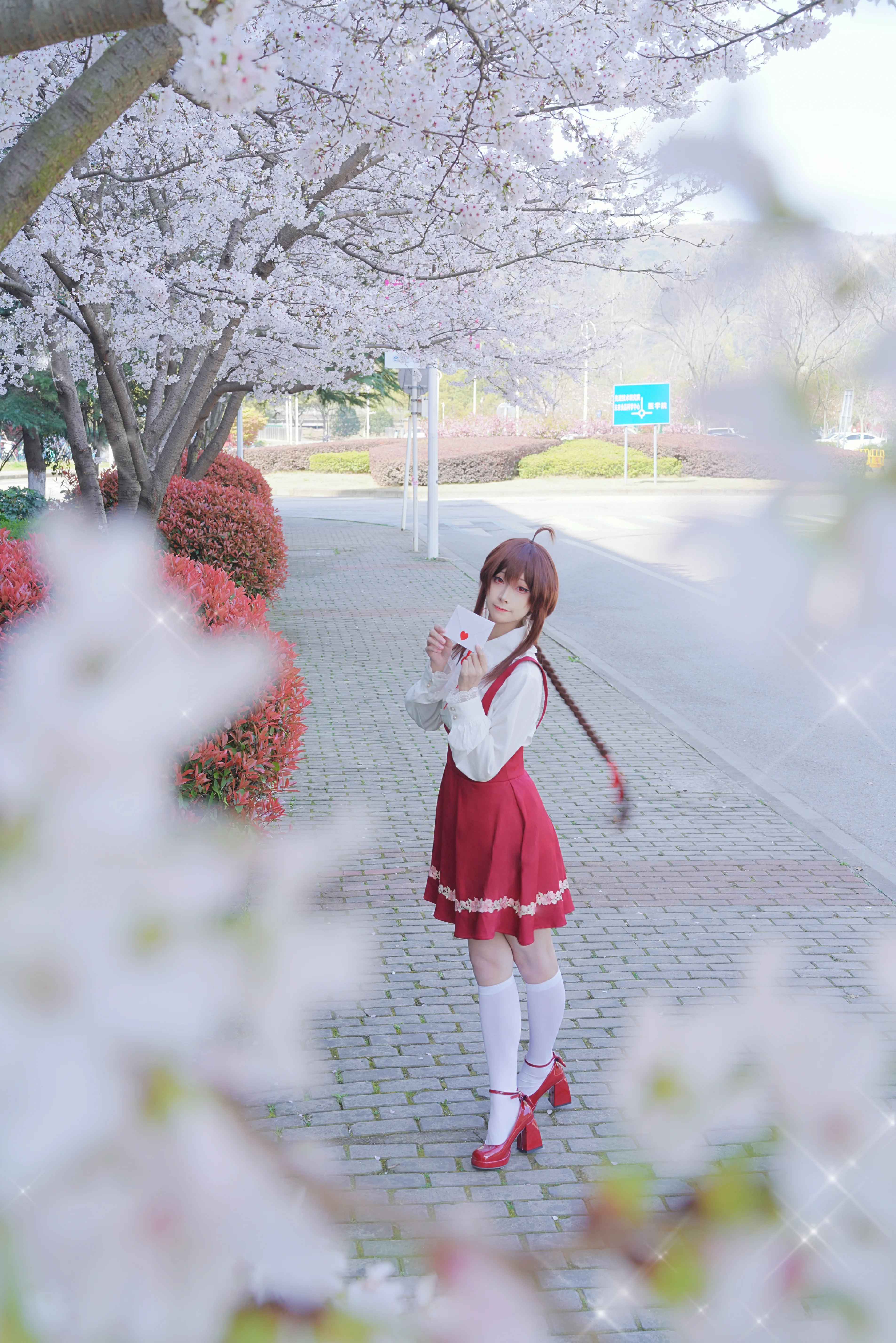 【楽正綾コスプレ】桜の木の下の告白詩、ボーカロイドが紡ぐ春の記憶