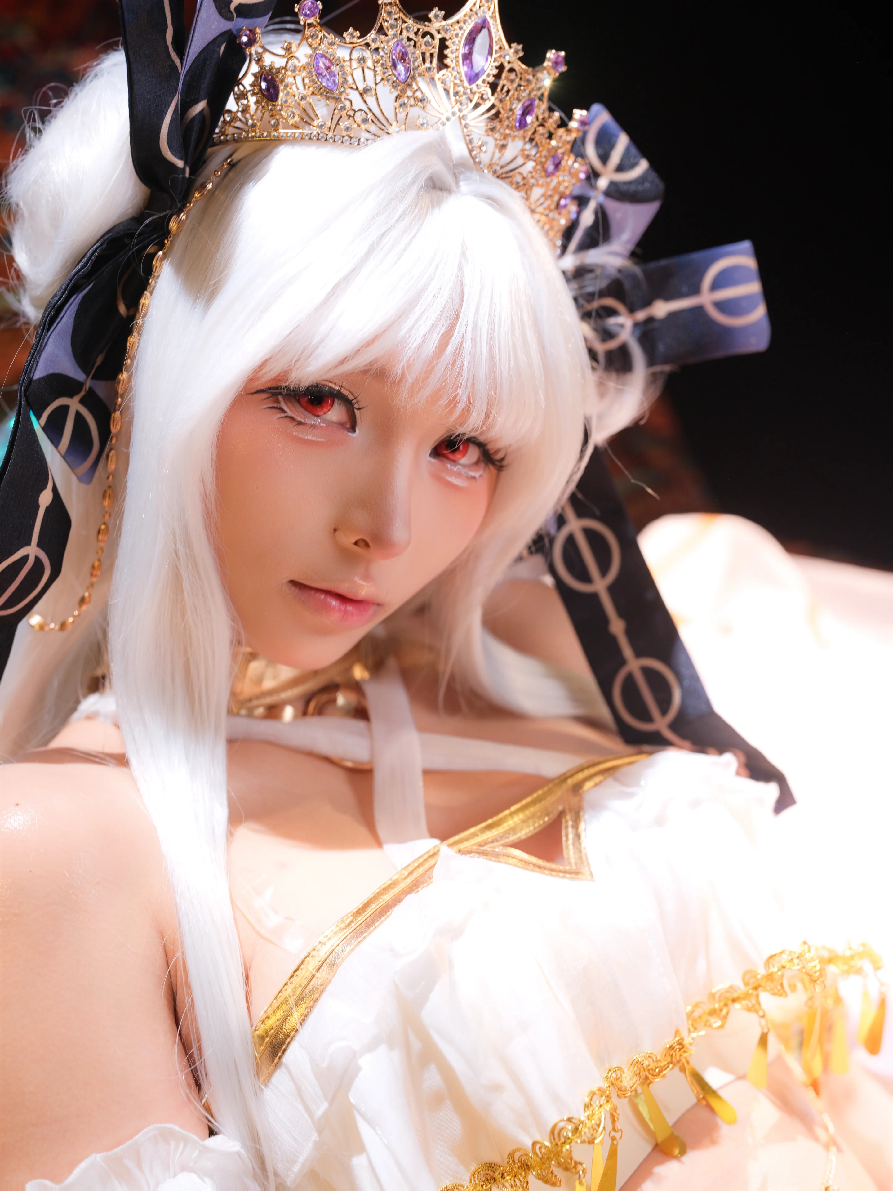 [Princess Lusa Cosplay] White Snow and Red Eyes in Exotic Charm - Image 1