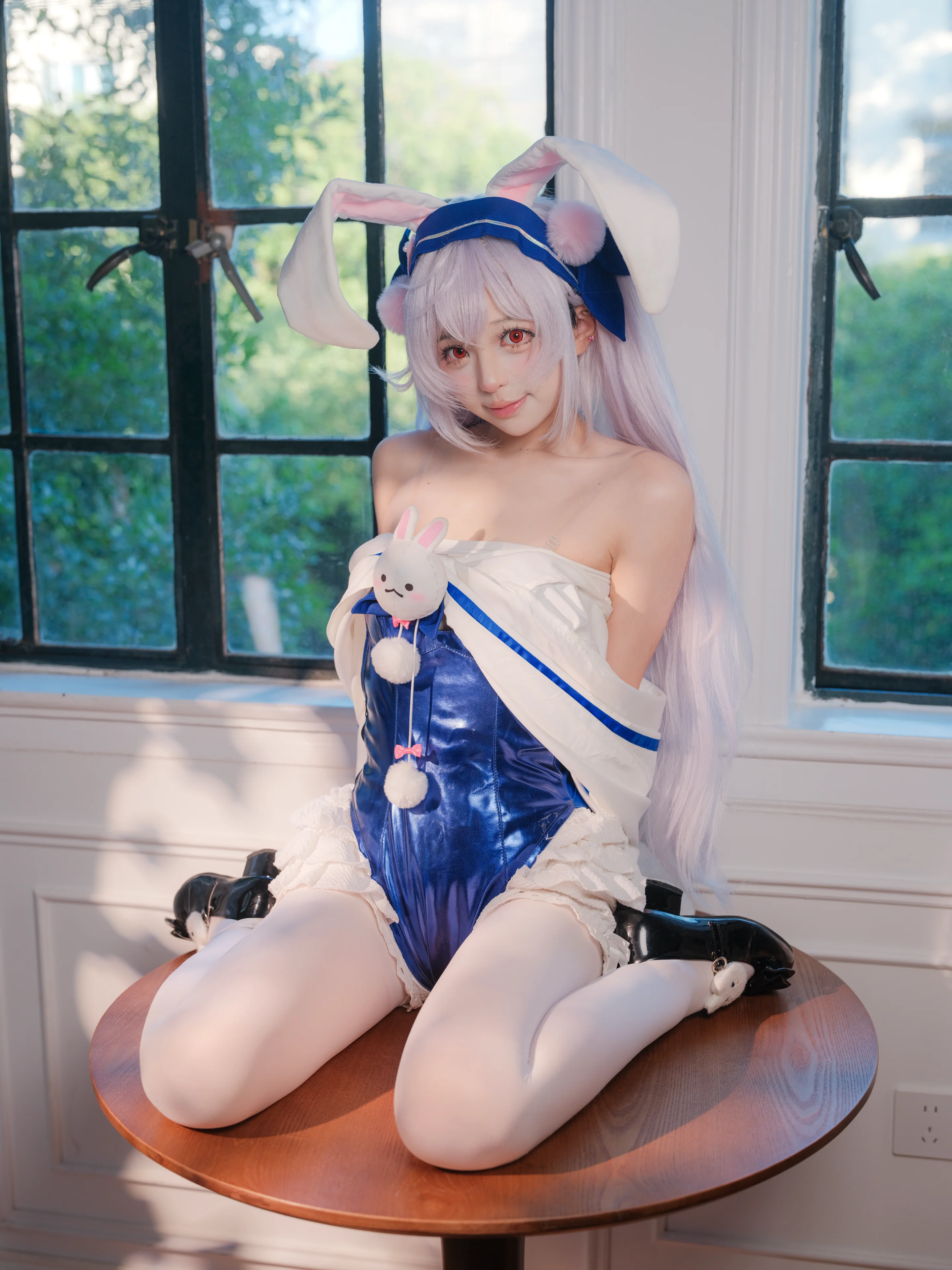 【アズールレーン ラフィー コスプレ】お寝坊うさぎの日常記録