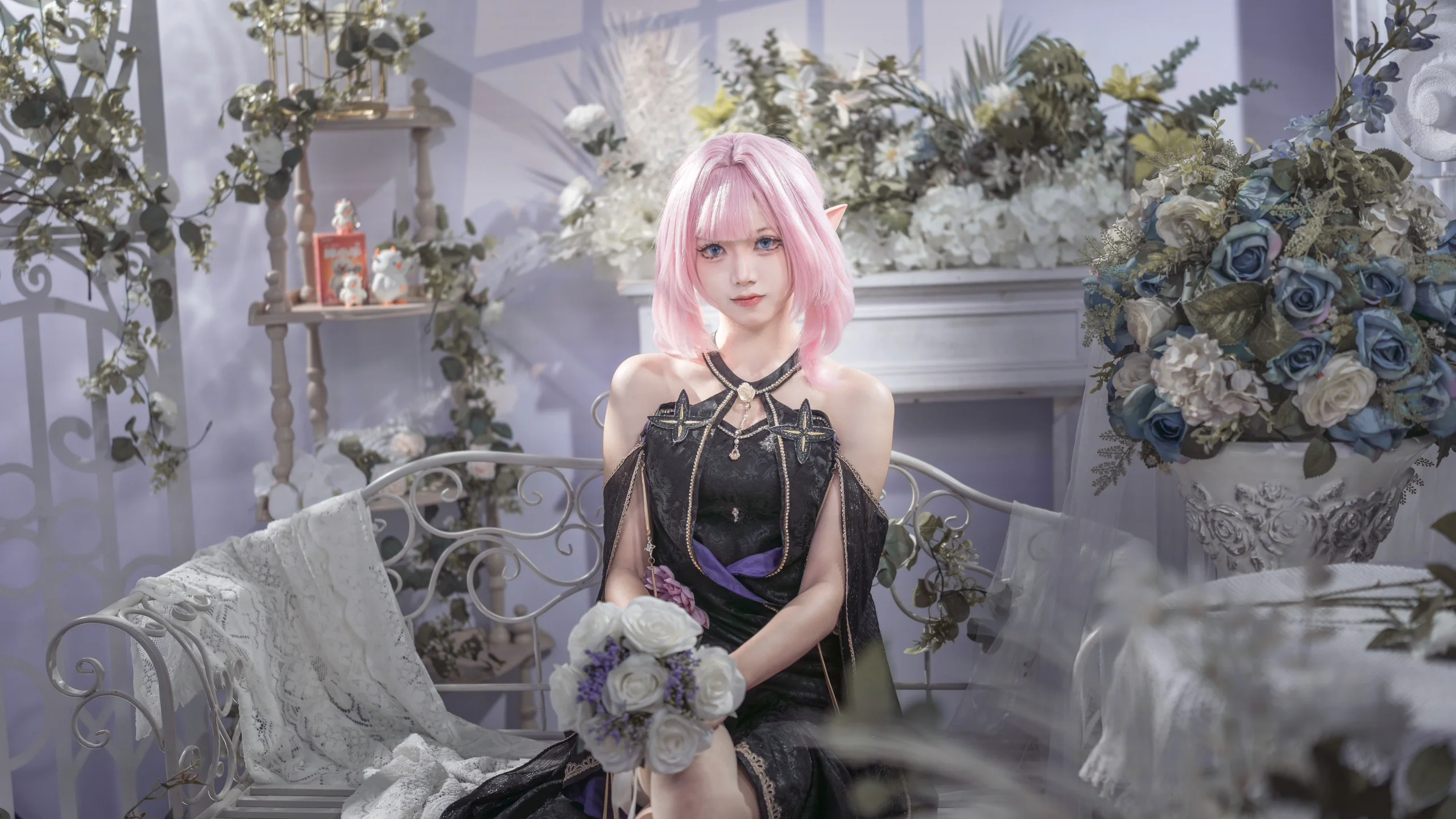 【エリシア コスプレ】蛍火虫アニフェスに舞い降りたピンクの妖精、この黒紫のドレスの質感が最高すぎる - 5 枚目