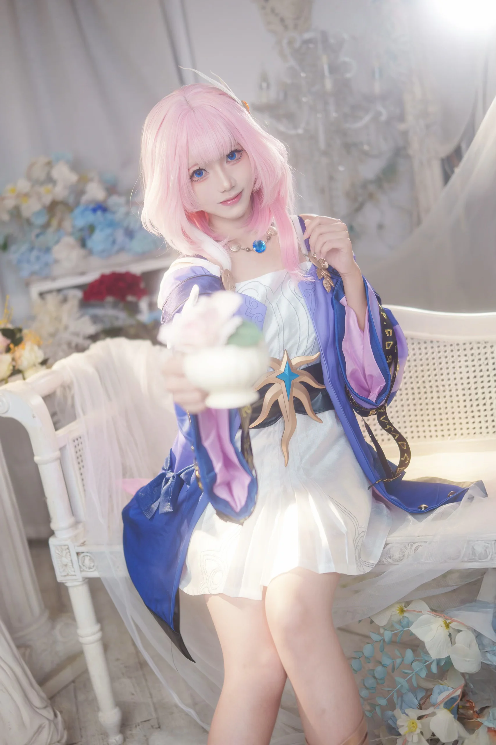 【昔漣cos】崩壞星穹鐵道里的粉發少女 - 第 2 張