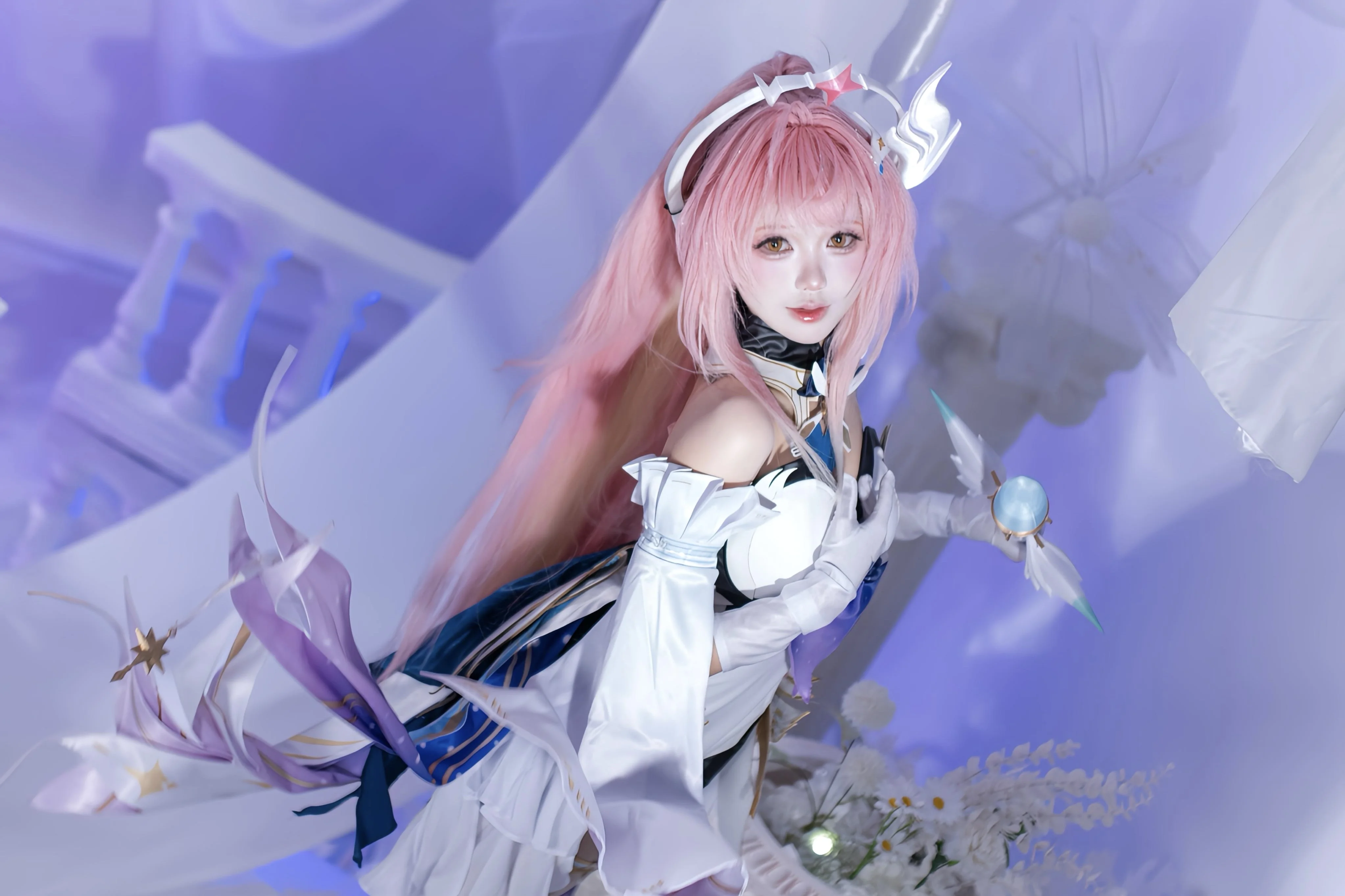 [Aemeath Cosplay] The Soft Pink Ethereal Girl in Wuthering Waves