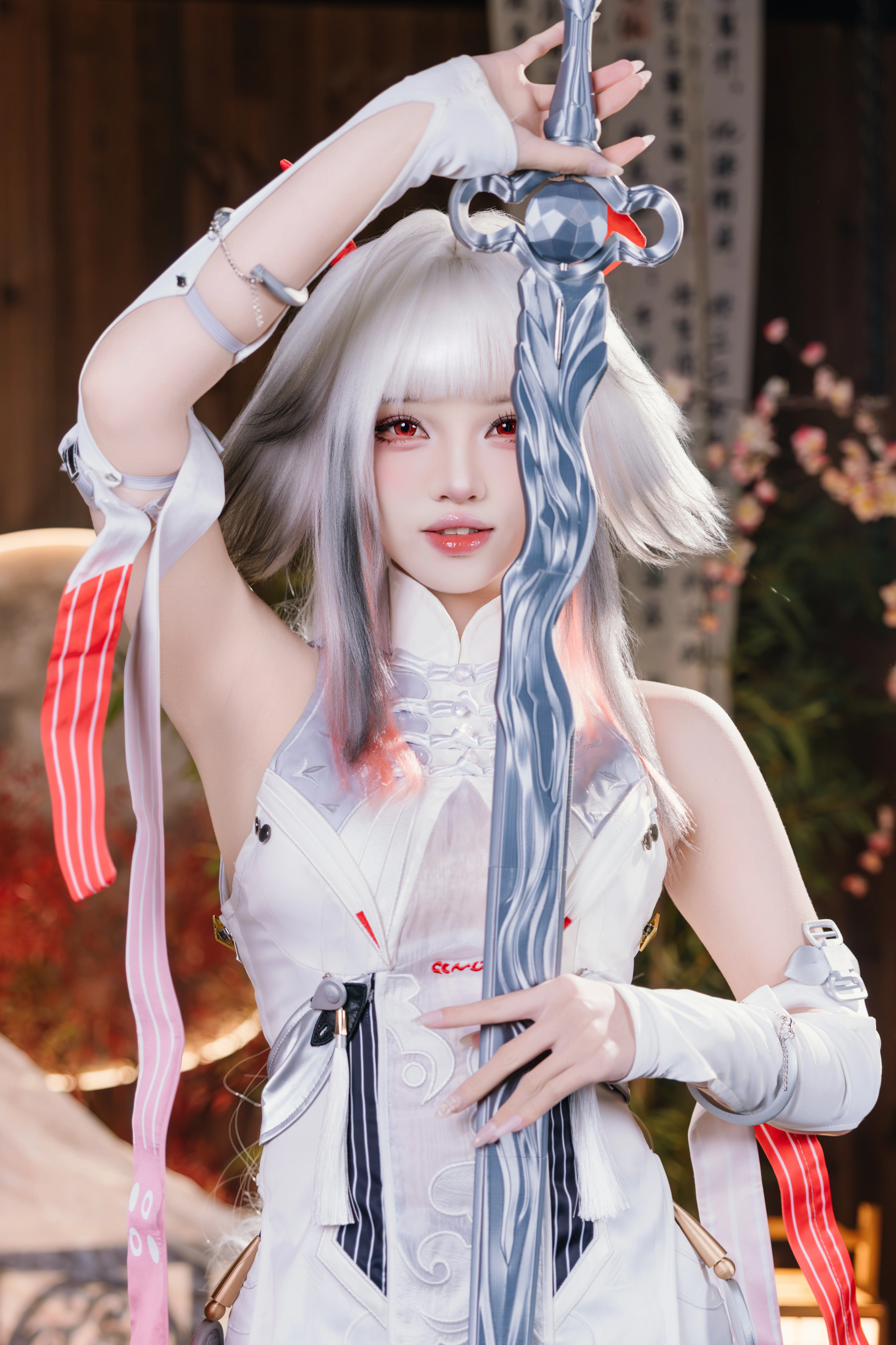 【叶瞬光cos】绝区零的剑客，白红配色的视觉留白 - 第 2 张