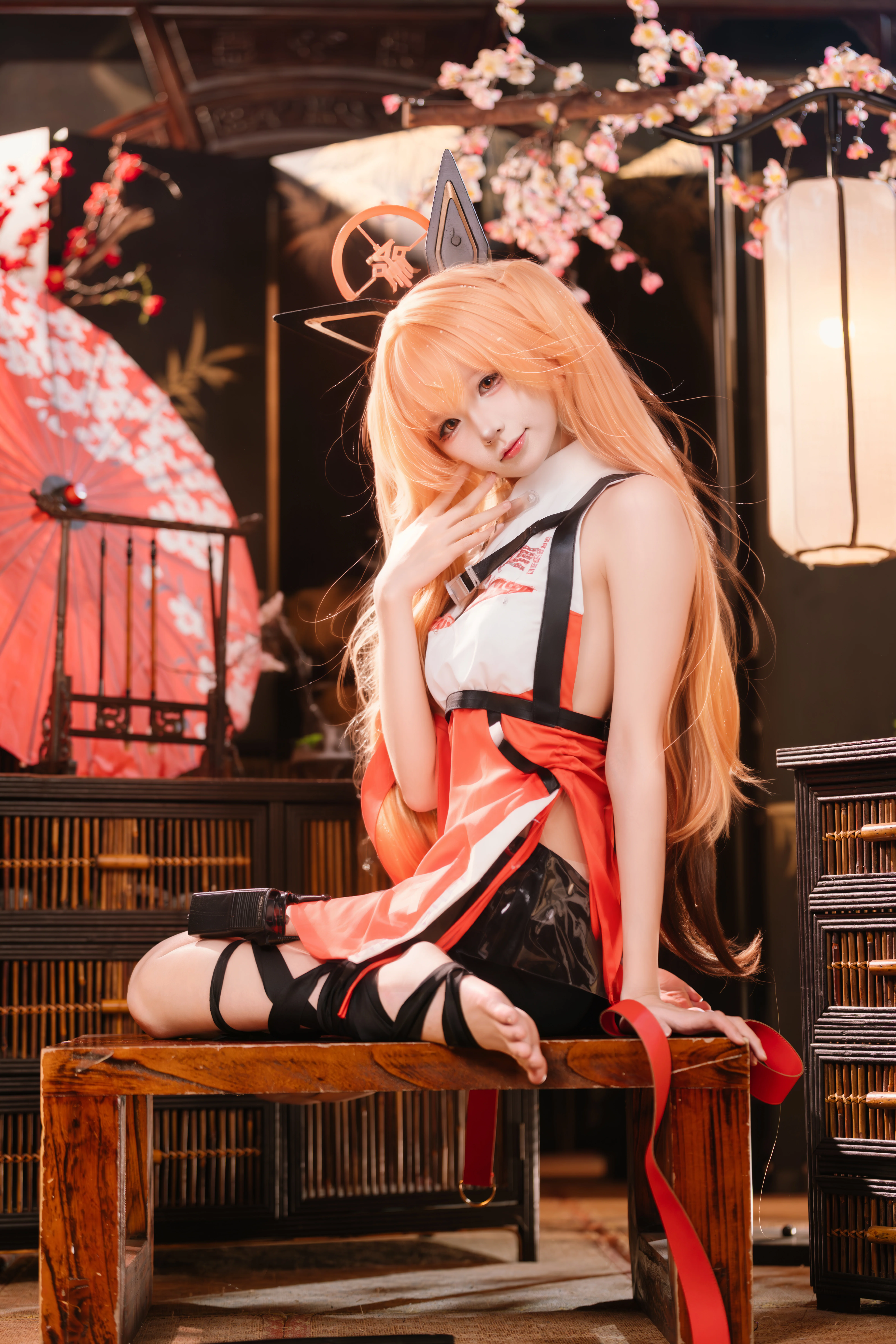 【婴宁 コスプレ】勝利の女神：NIKKEの赤狐、古風とサイバーの交錯 - 2 枚目