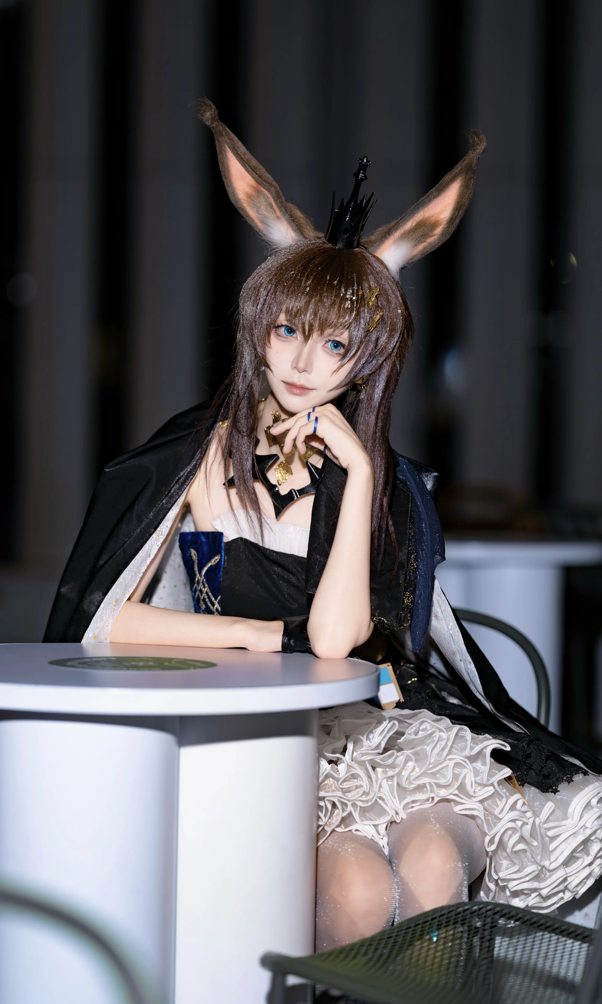 【阿米婭cos】夜風中的音律，穿上這套寰宇獨奏的感想 - 第 2 張