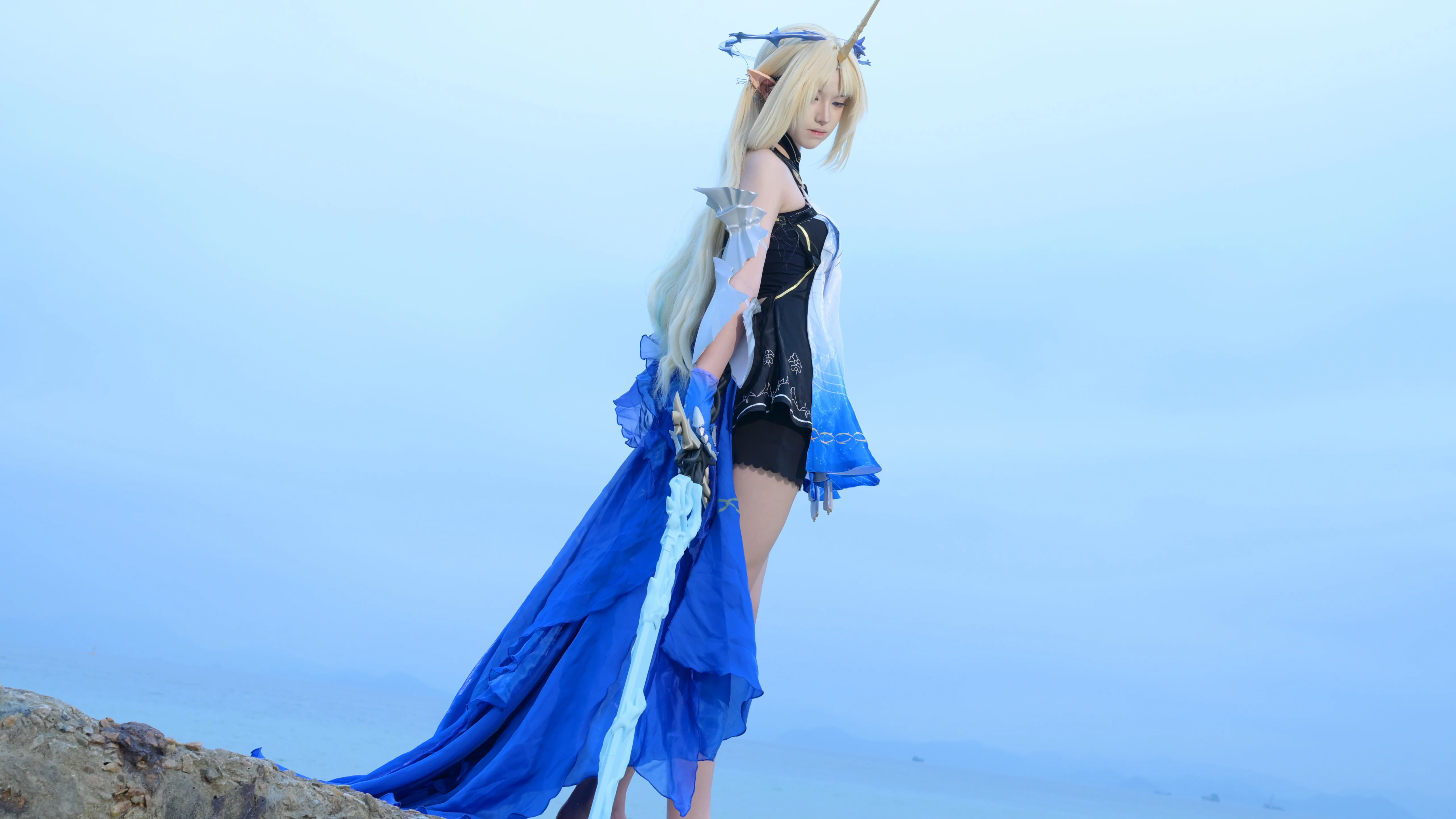 【卡提希婭cos】鳴潮的藍風，芙露德莉斯的靜謐時刻 - 第 2 張