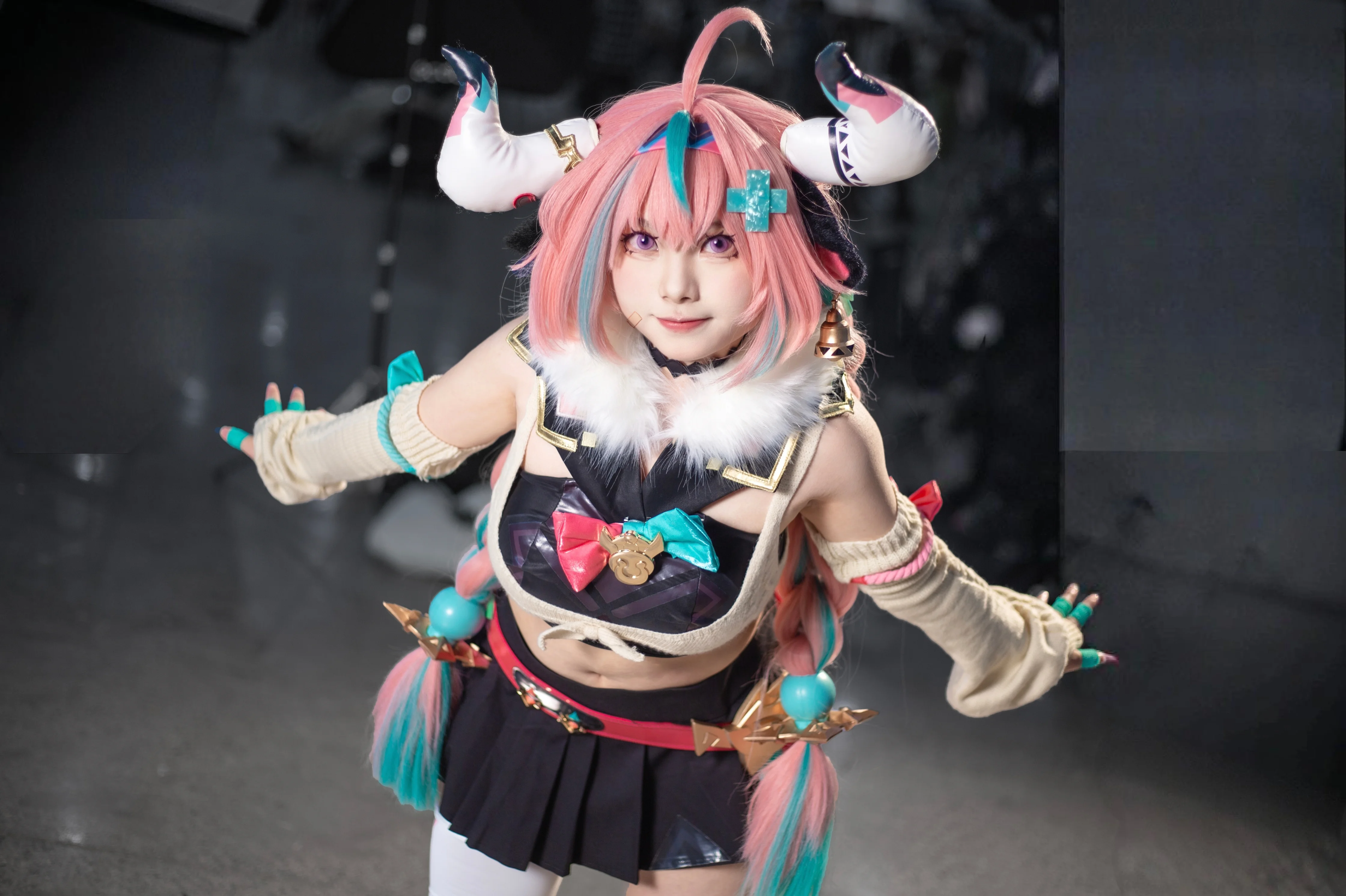 【瓦蕾莎cos】原神，炬照我名，焚灭恶夜 - 第9张