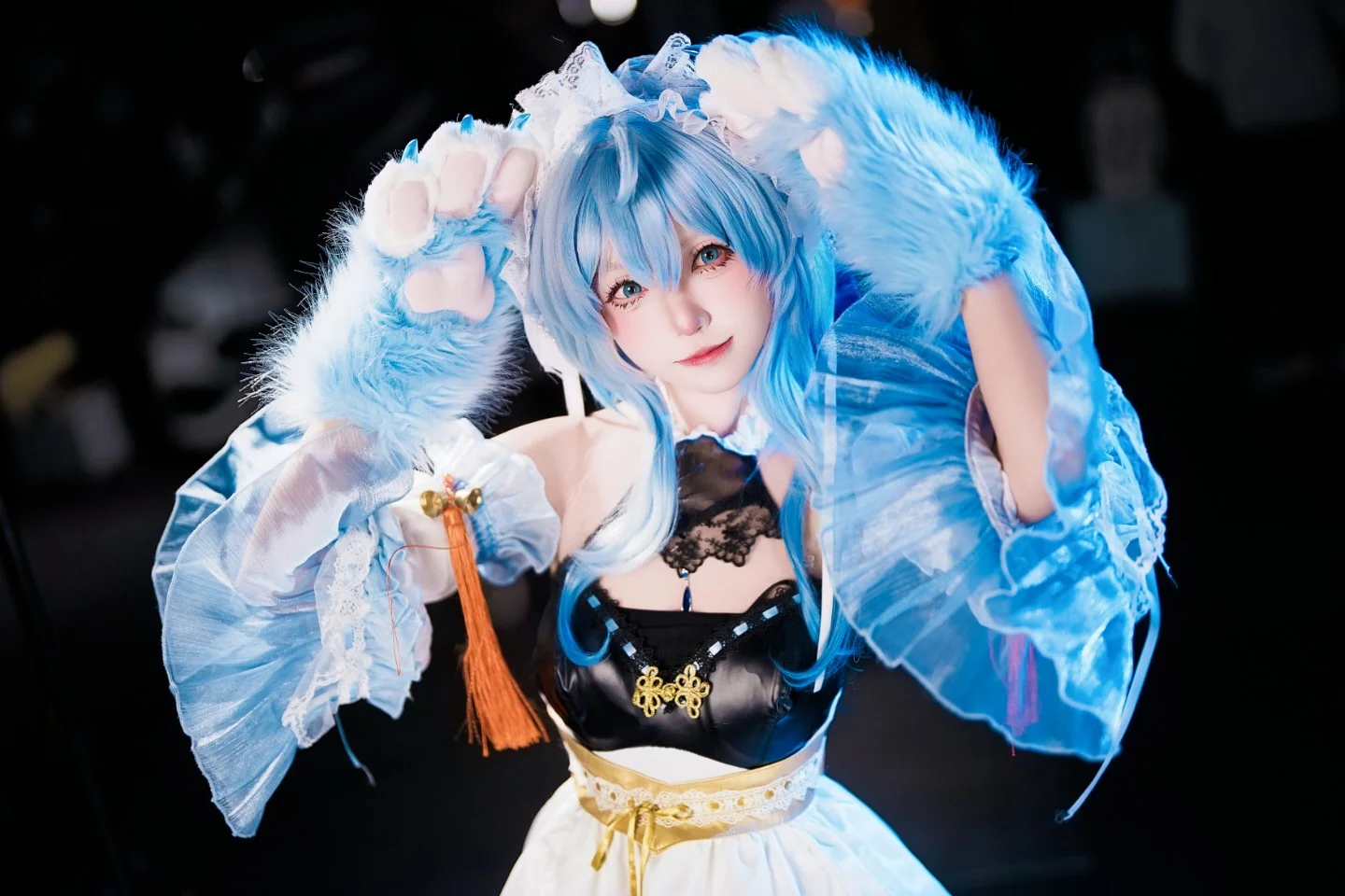 【甘雨cos】变身蓝莓小蛋糕，解锁璃月最甜的职场日常 - 第8张