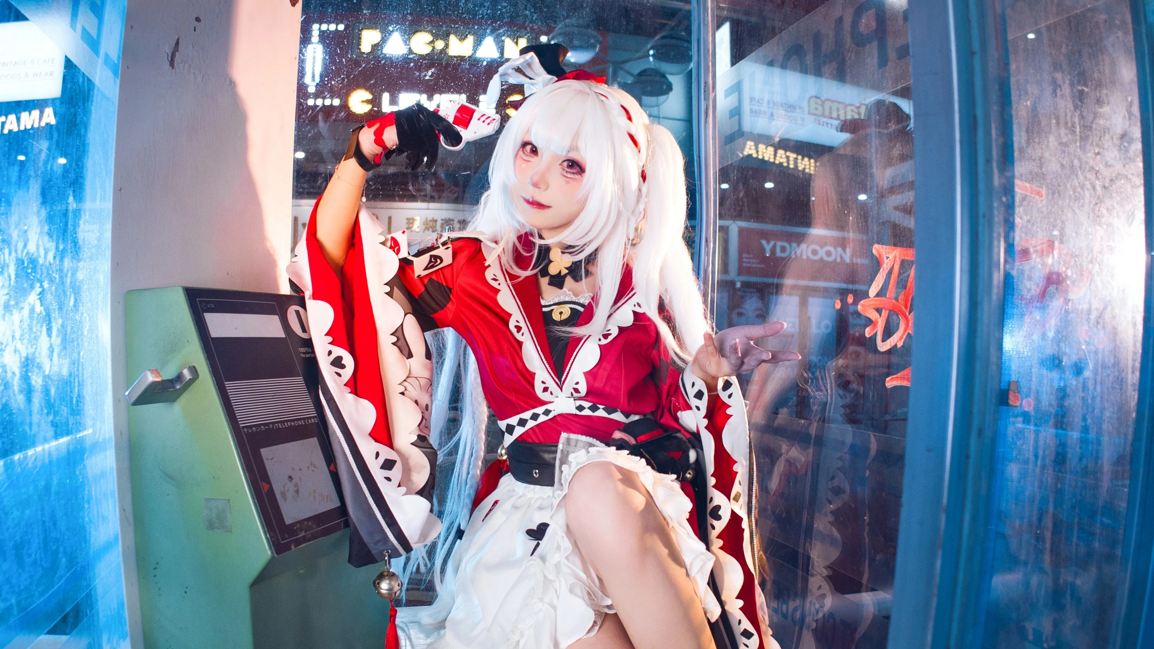 【花火 コスプレ】崩壊：スターレイル、都市の夜景が織りなす緊迫の瞬間 - 3 枚目