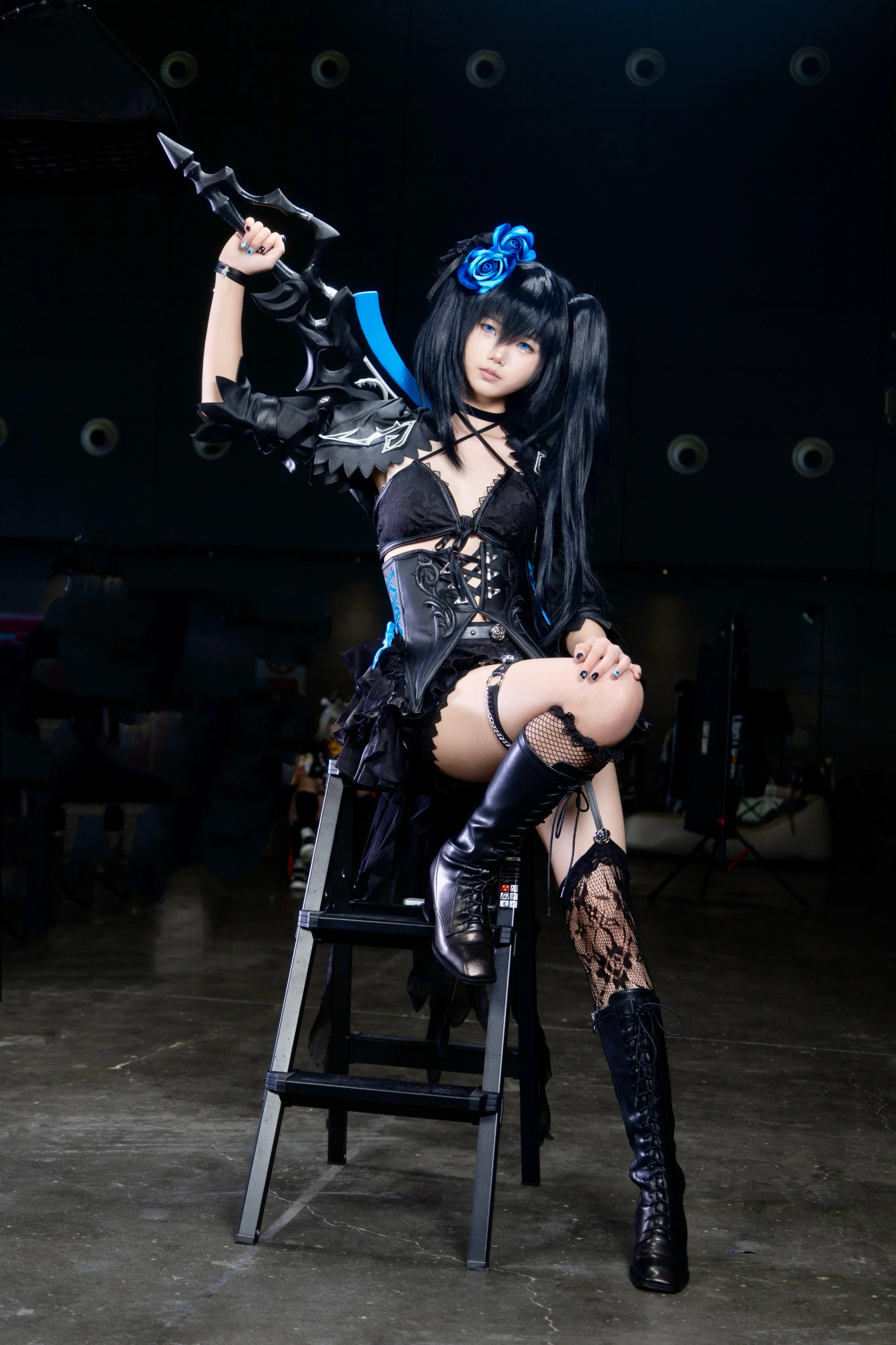 [Black★Rock Shooter cosplay] Blue Streamer in the Dark Night: Recreating the Cool and Dashing Black Rock Shooter - Image 1
