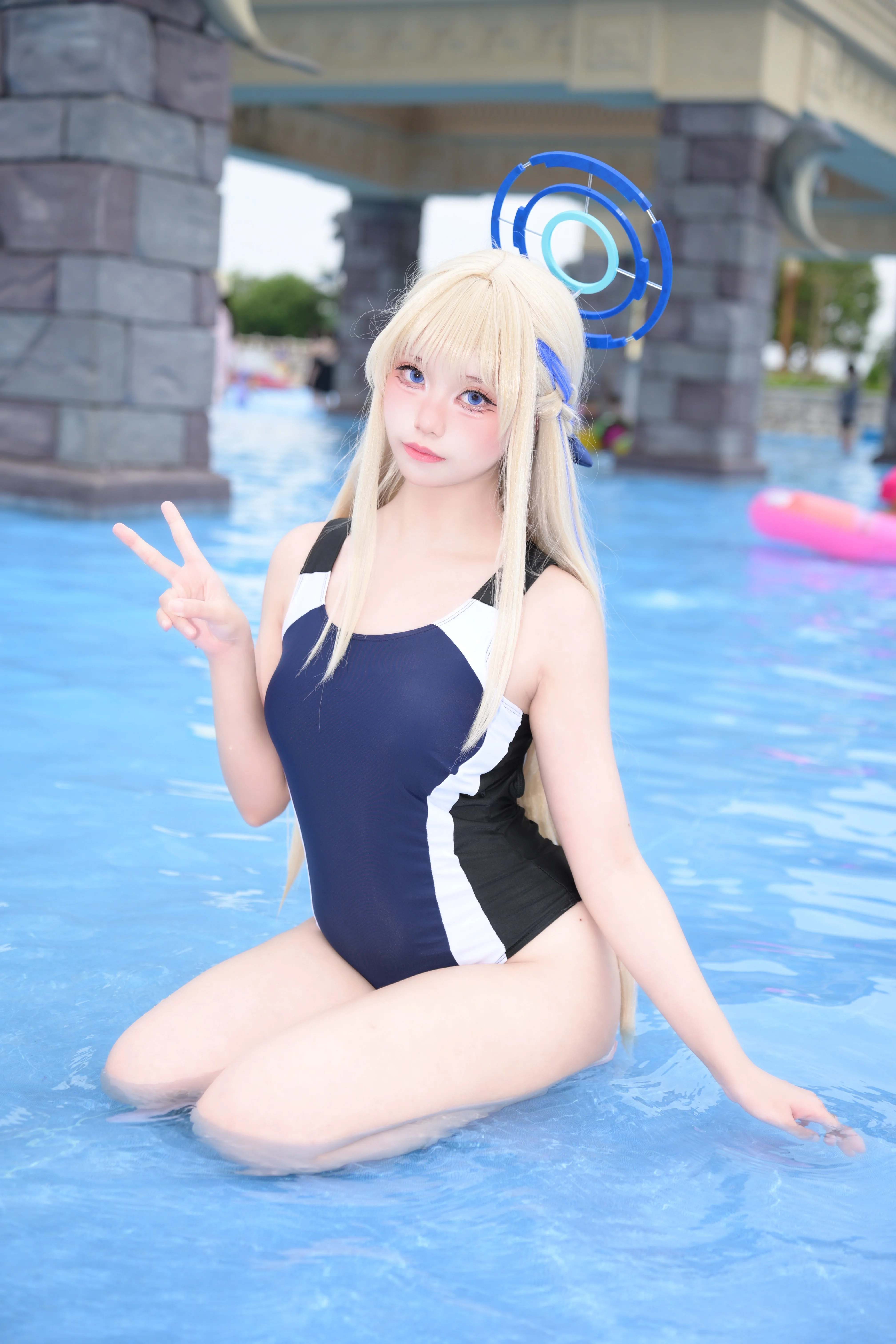 【飛鳥馬トキ コスプレ】ブルーアーカイブ 清夏楽園のプール撮影記録 - 4 枚目
