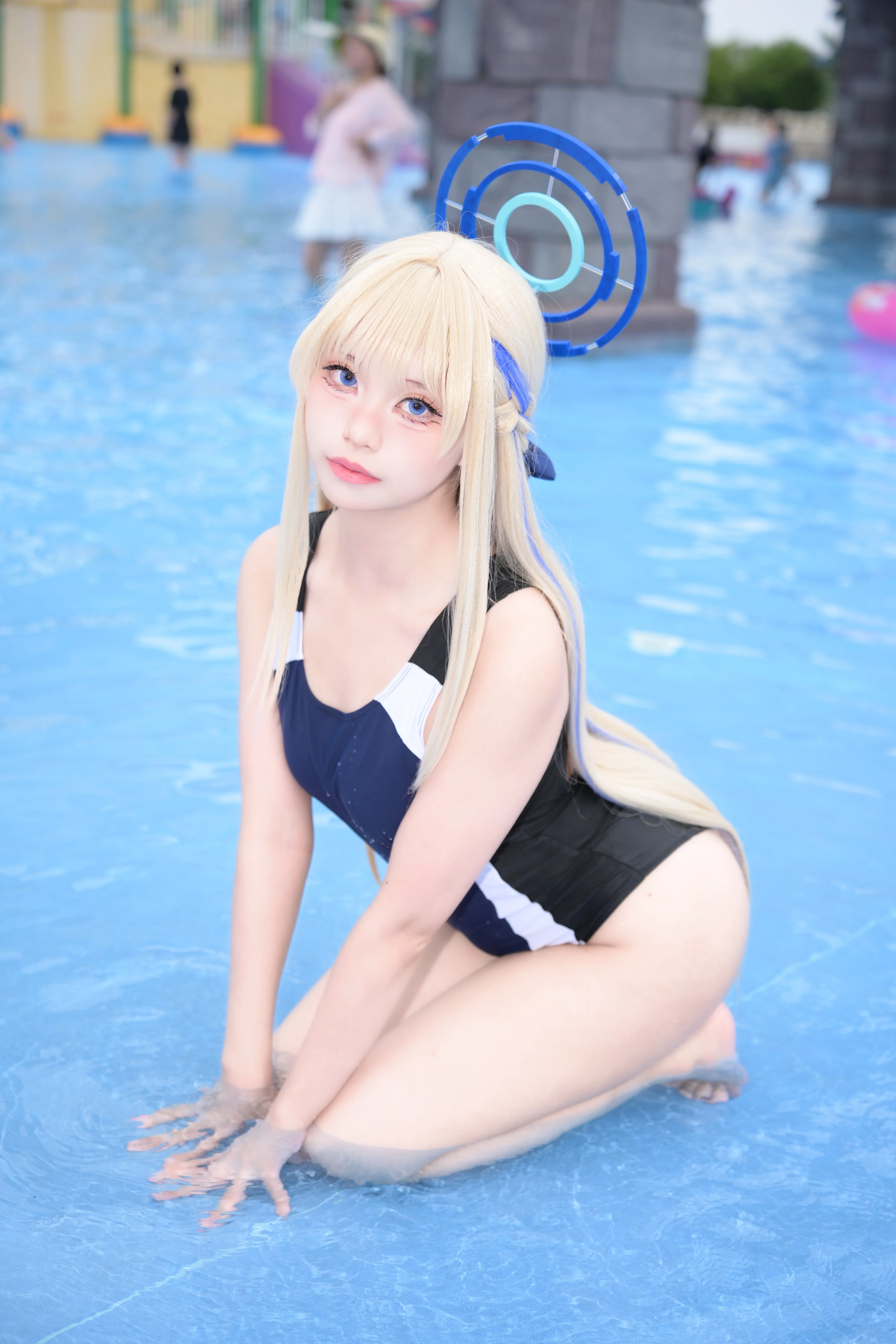 【飛鳥馬トキ コスプレ】ブルーアーカイブ 清夏楽園のプール撮影記録 - 5 枚目