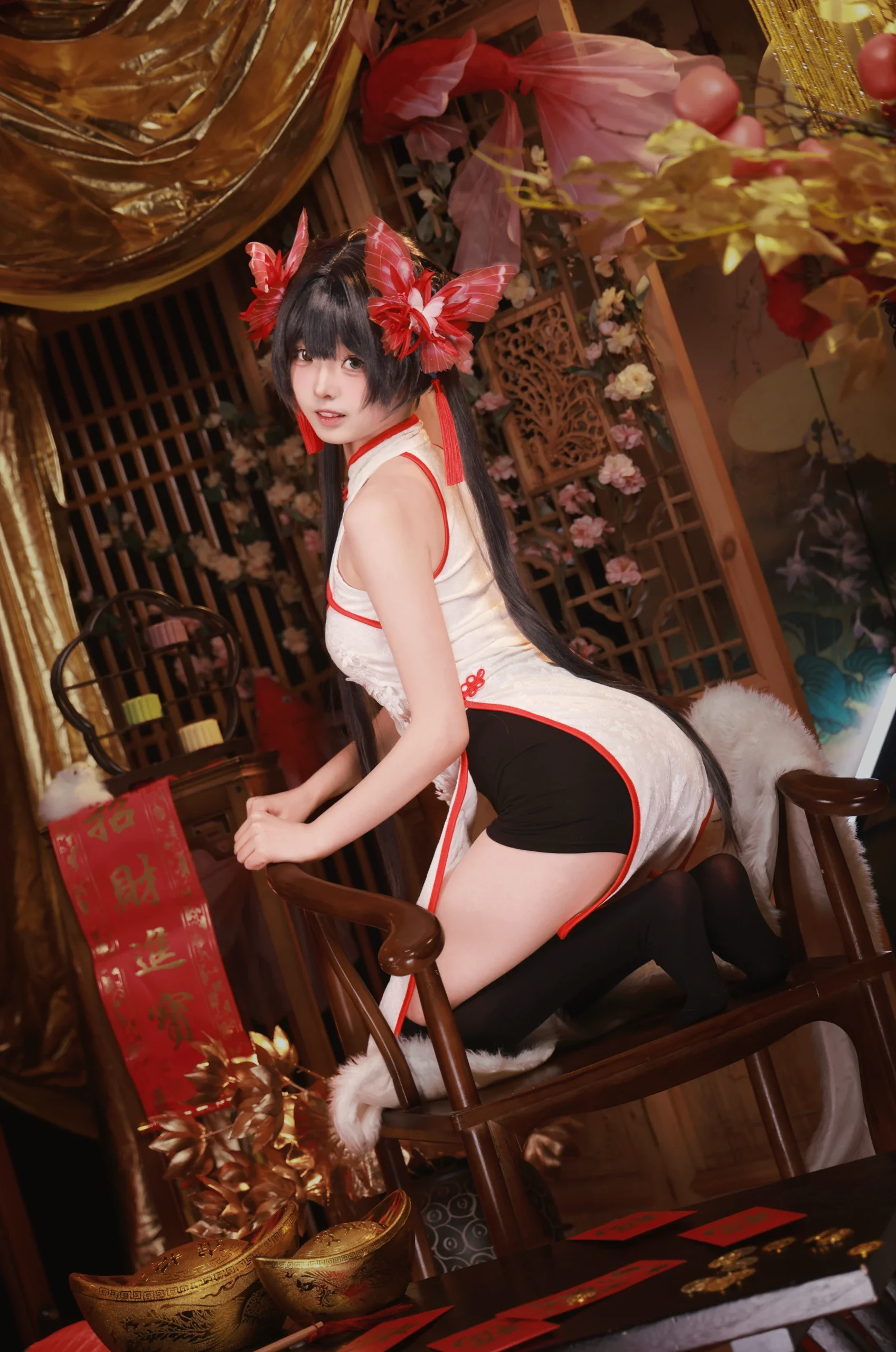 [Misaki cosplay] Blue Archive Lunar New Year Qipao, Full of Red and White New Year Vibe - Image 1