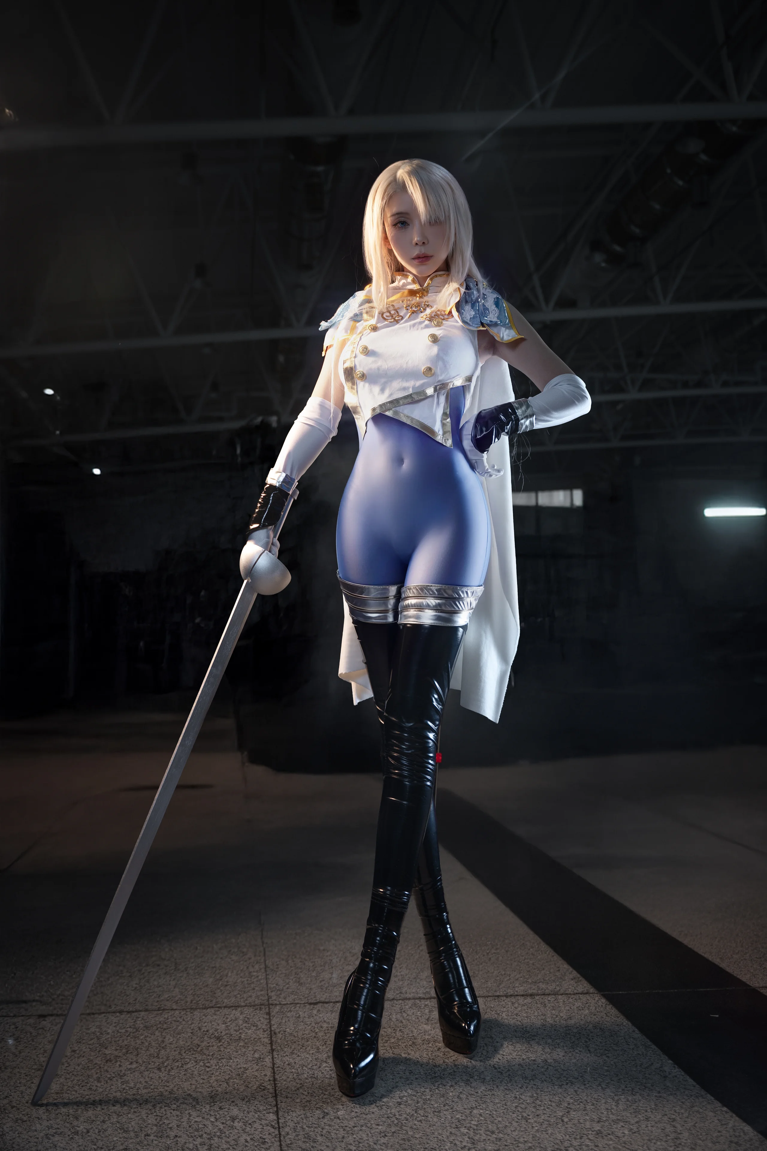 【威廉明娜cos】棕色塵埃2裡的優雅劍士，倉庫廢墟出片 - 第 2 張