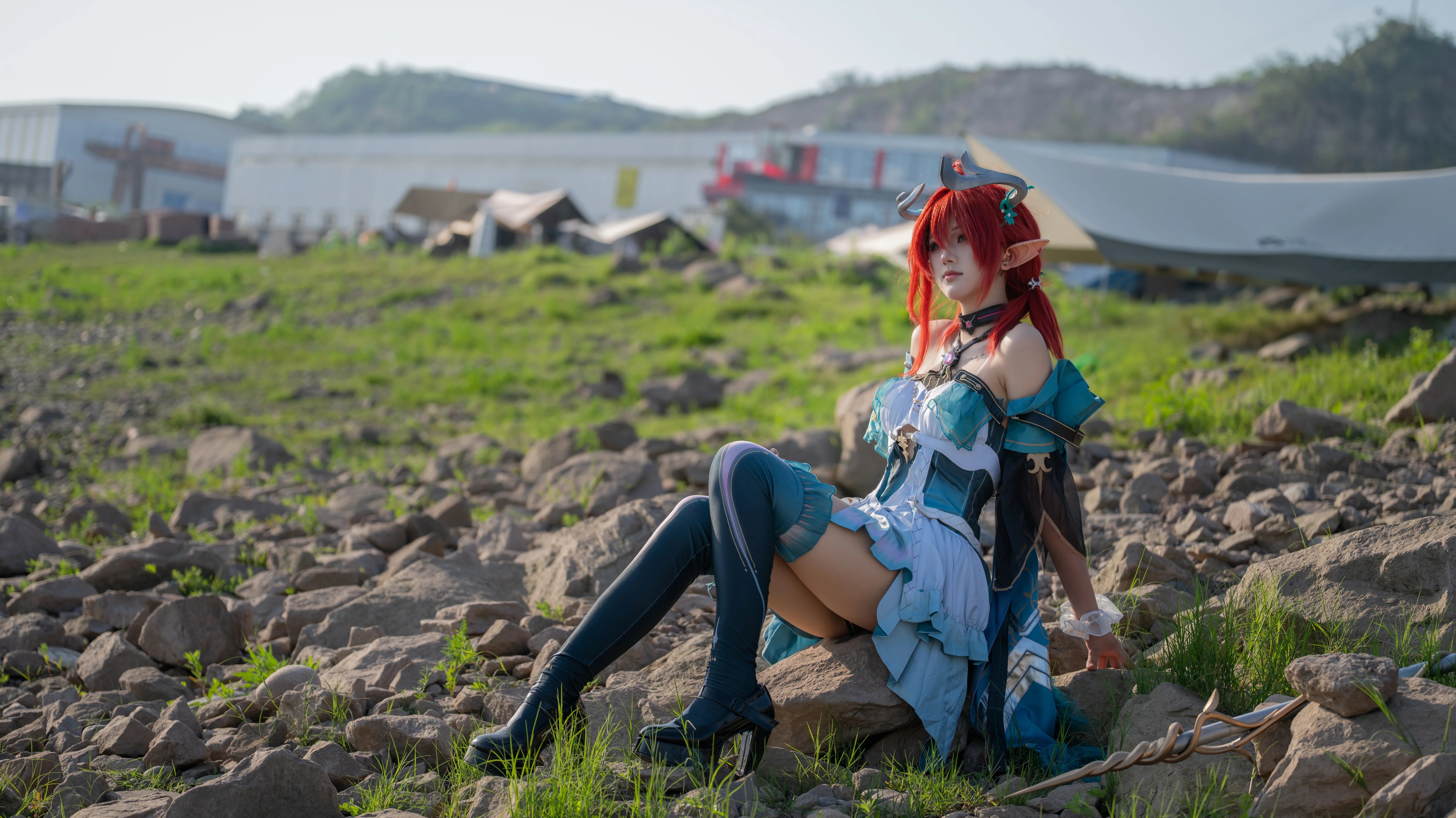 【アリアコスプレ】鳴潮の吟遊詩人、法杖を手に原野の歌を紡ぐ - 3 枚目