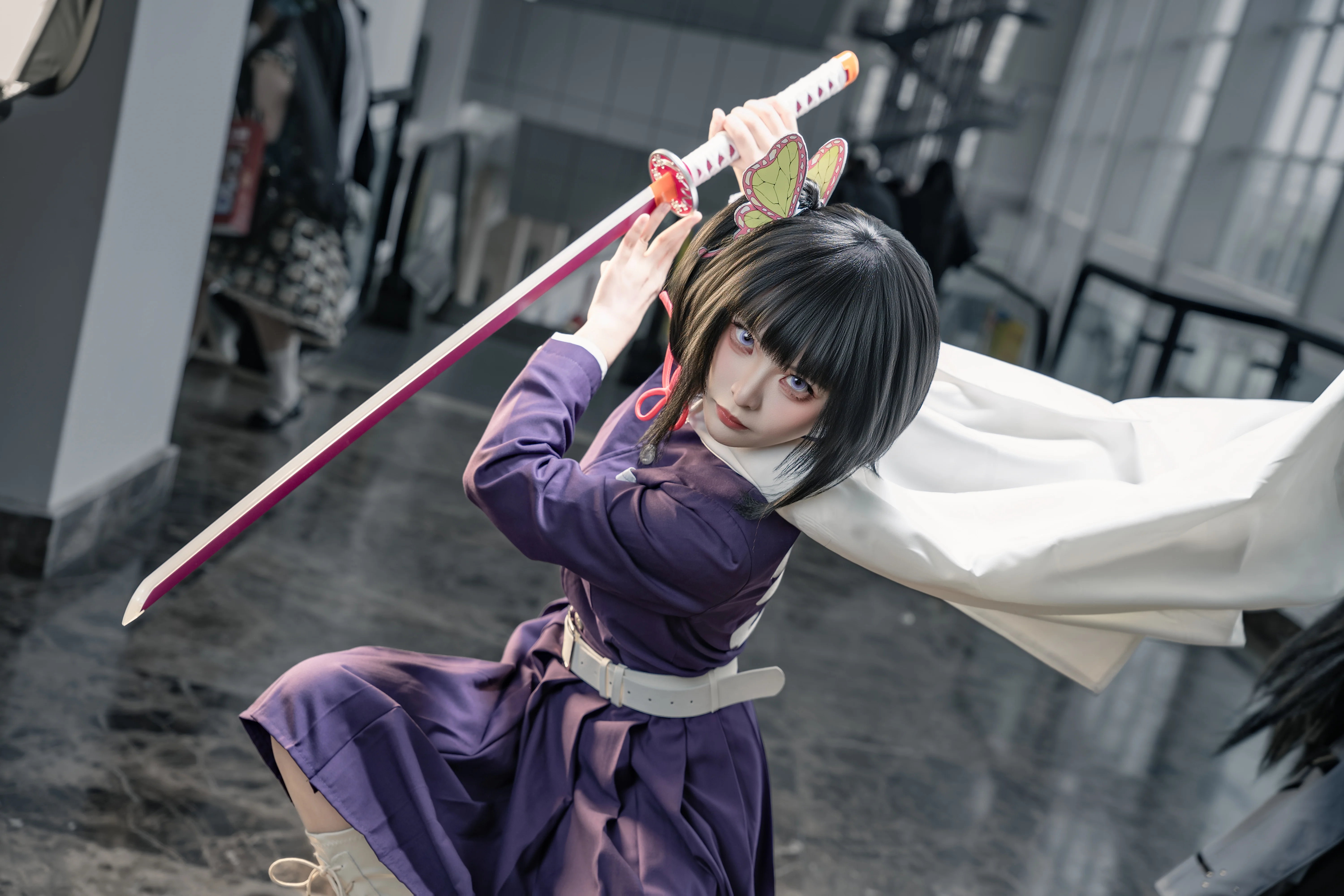 【香奈乎cos】鬼灭之刃中的坚毅剑士，一刀斩断恶鬼的阴霾 - 推荐阅读封面