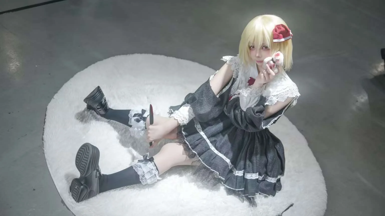 [Rumia cosplay] The Dark Night Little Pixie in Touhou Project: Bringing a Real Knife to Eat You Today - Image 4