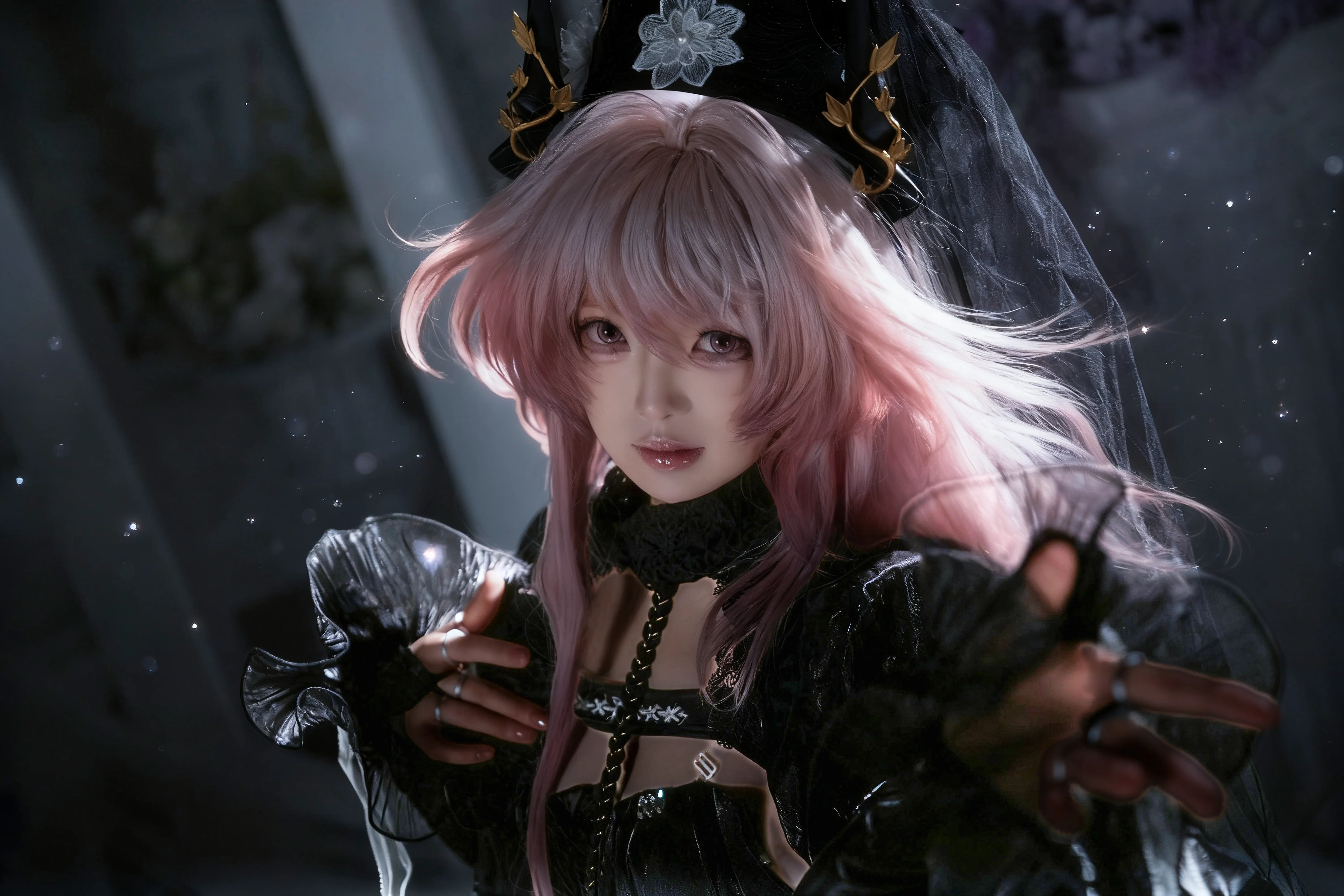 【特蕾西娅cos】明日方舟魔王追悼，这组暗黑风真的很顶 - 第 1 张
