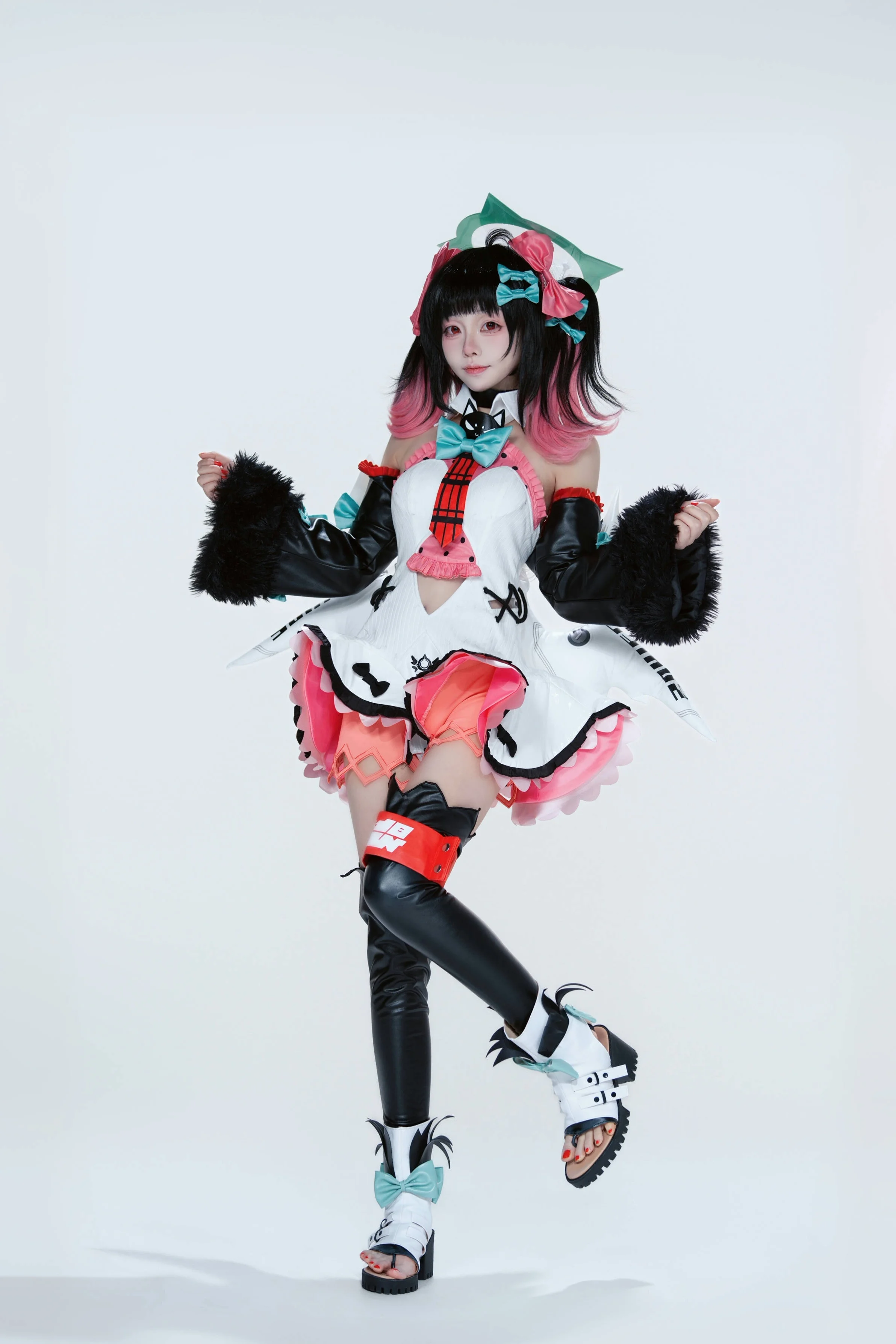 [Nangong Yu cosplay] Zenless Zone Zero Trio's Angels of Delusion, White Studio Texture Maxed Out - Image 3