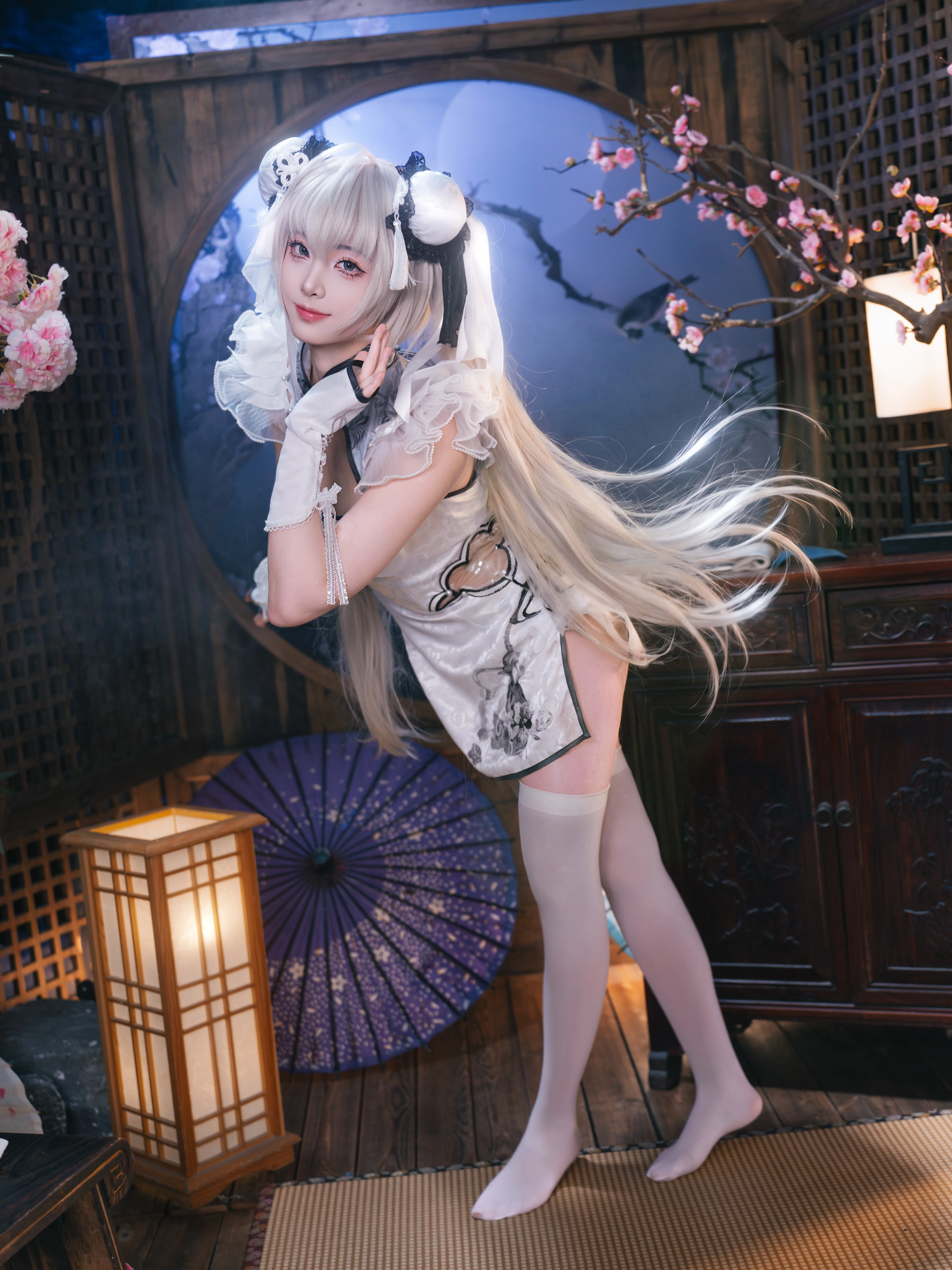 【殷紫萍cos】永劫无间玉髓冰心，这套改良白旗袍的细节我反复调整了很久 - 第 2 张