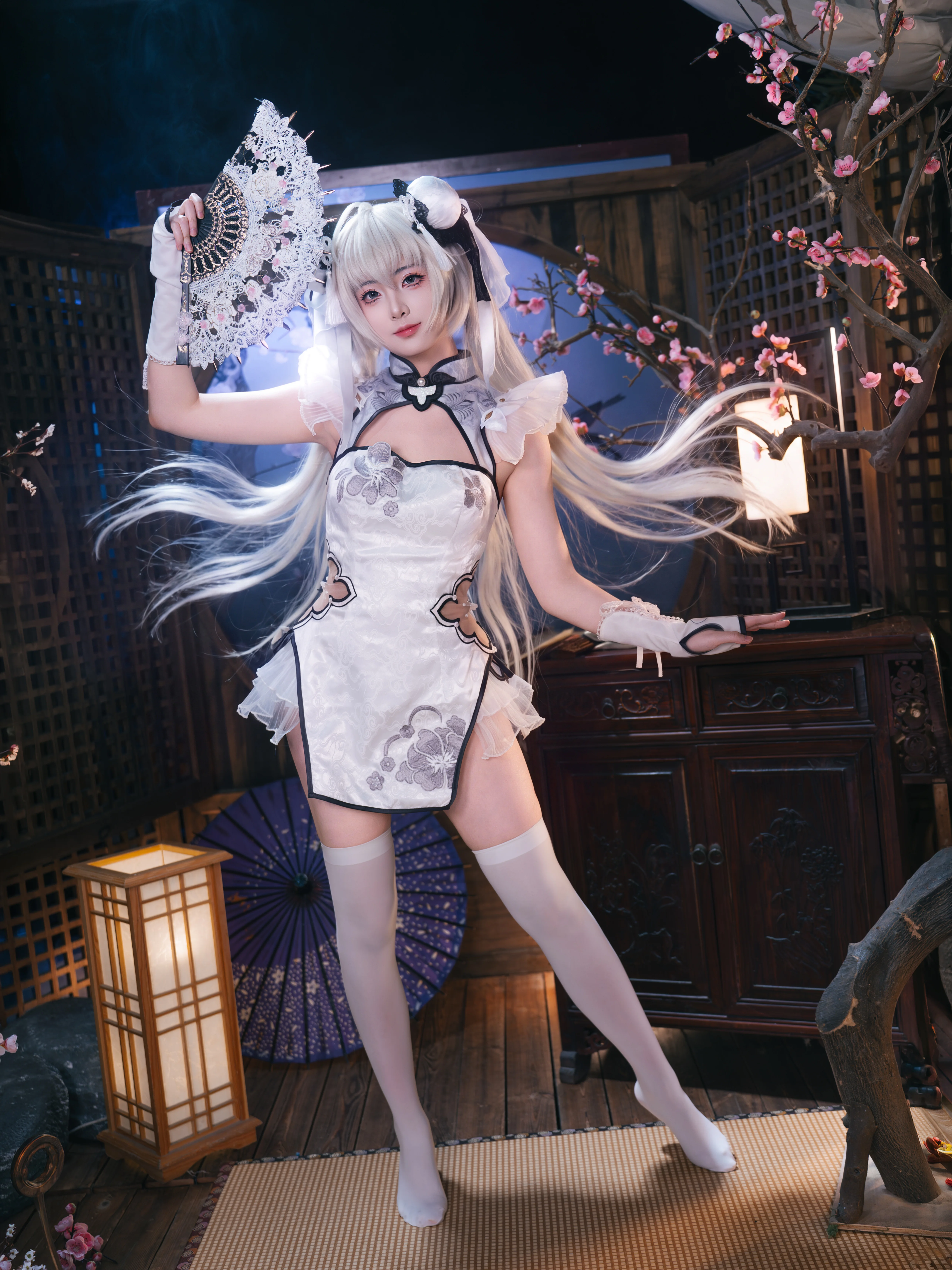 【殷紫萍cos】永劫无间玉髓冰心，这套改良白旗袍的细节我反复调整了很久 - 第 3 张